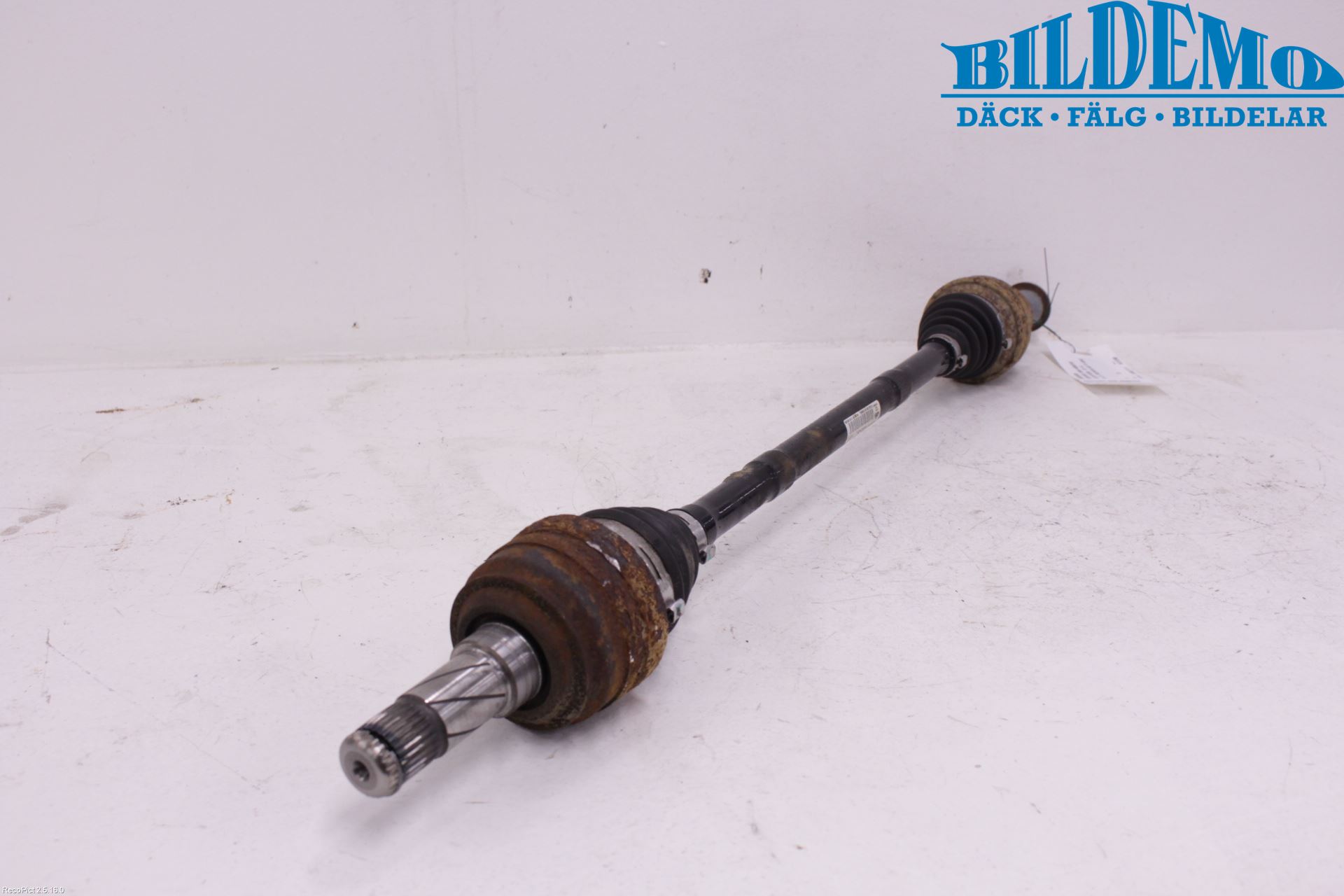 Volvo XC90 07-14 Drivaxel Bak Vänster