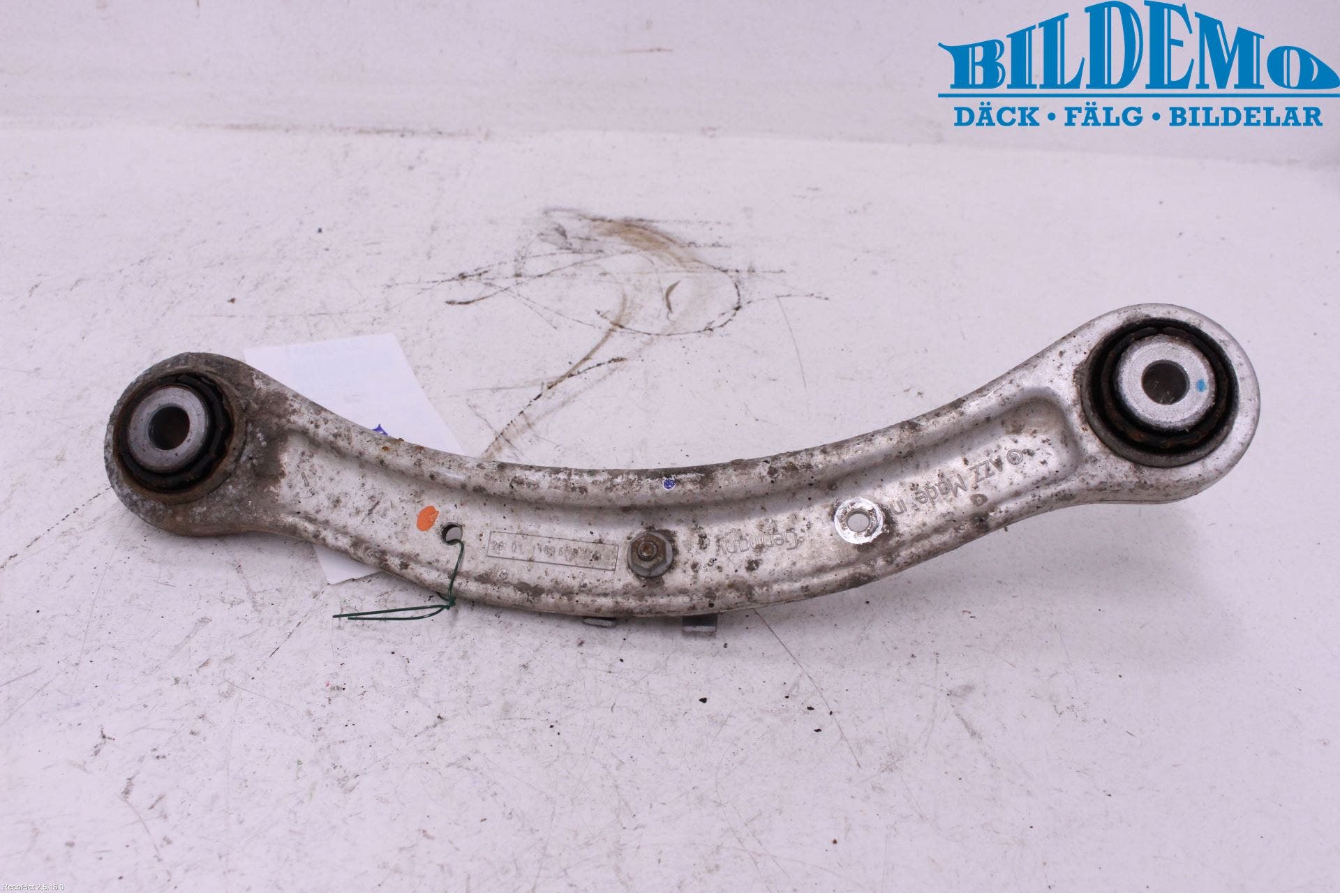 Mercedes-Benz MB C-KLASS (W205) 14-21 Bärarm Bak Övre Vänster