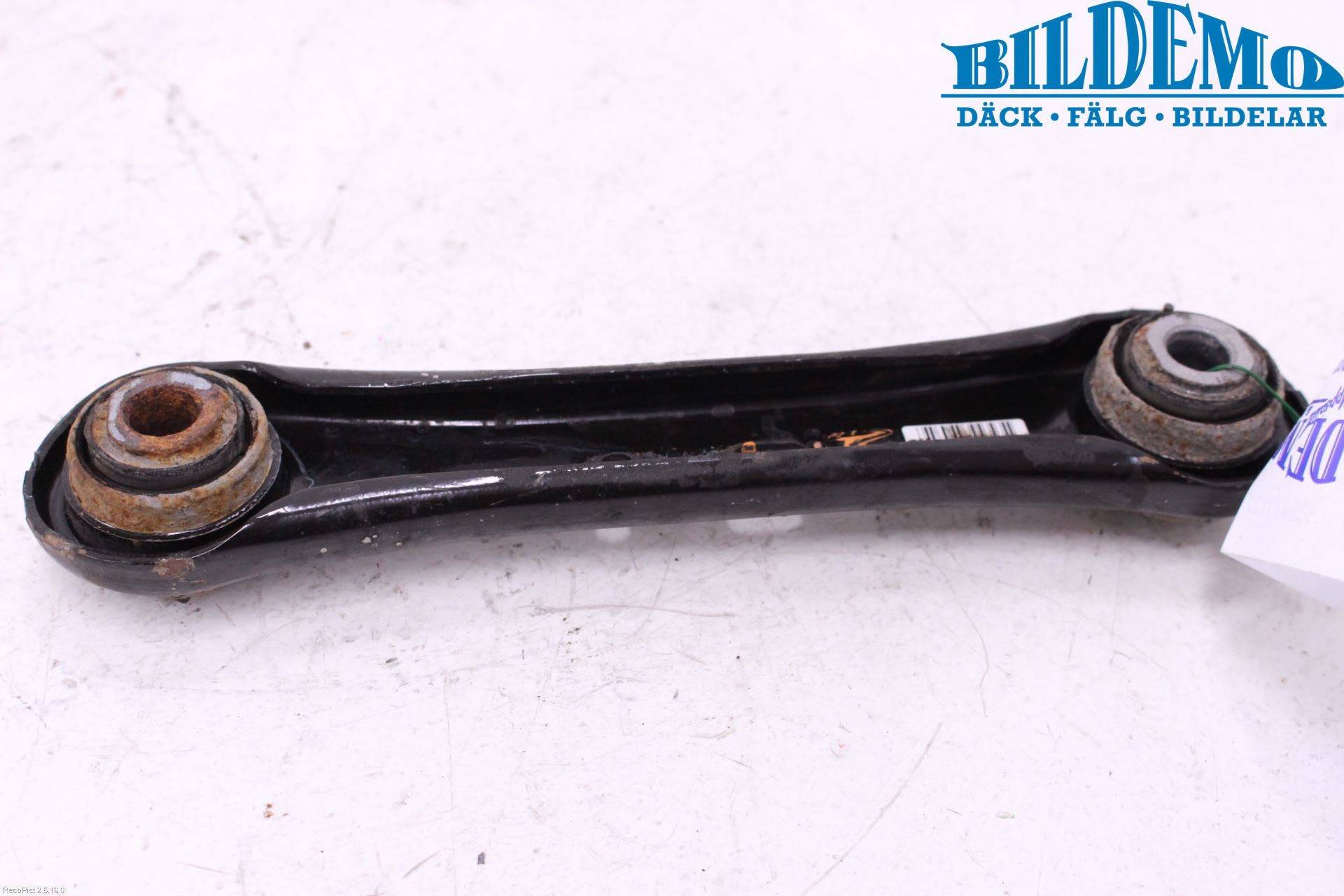 Volvo V70 14-16 Bärarm Bak Höger