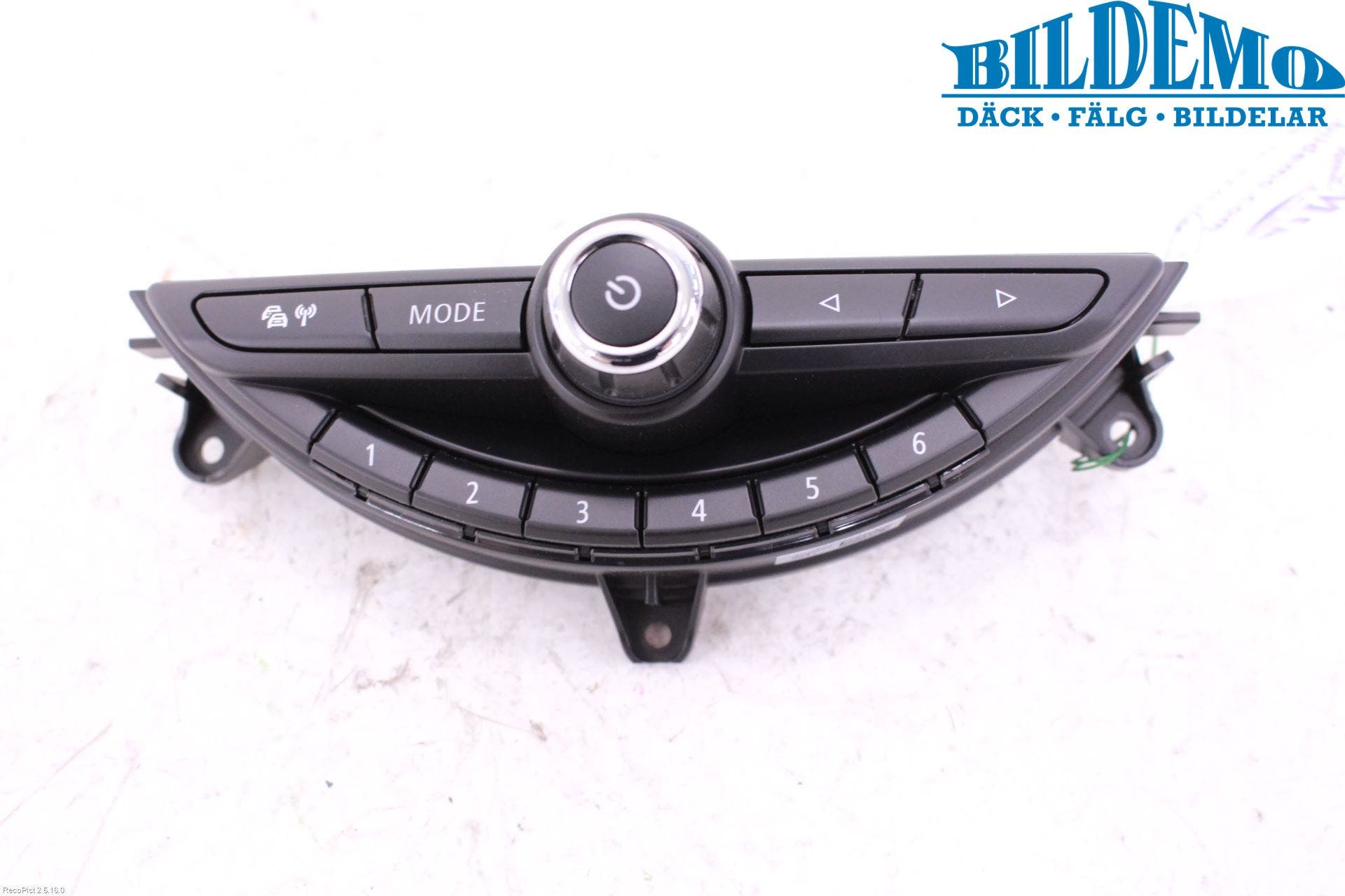 Mini ONE/COOPER 5DR F55 14-24 Cd Radio - Multimediapanel