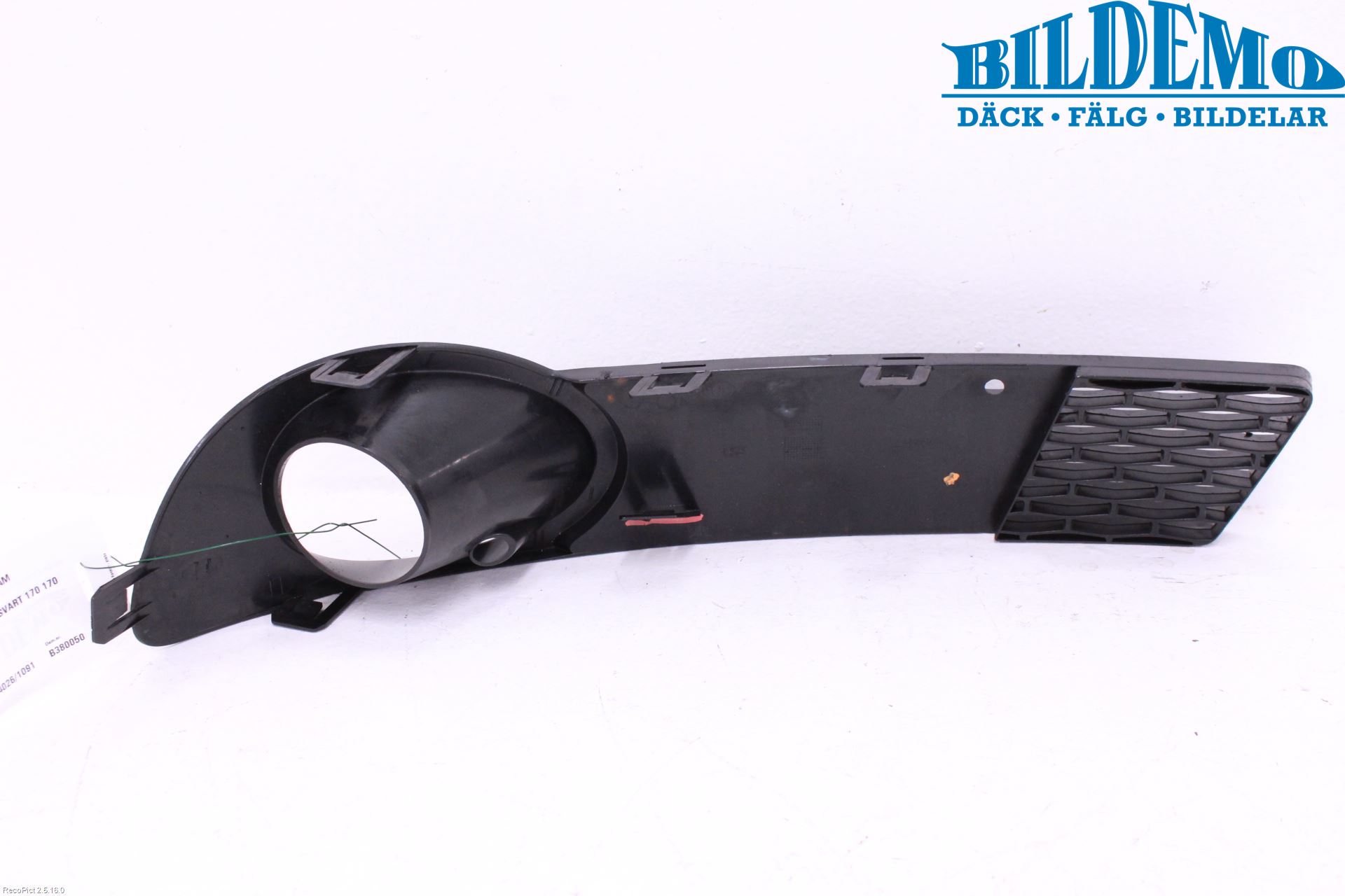 Saab 9-5     06-10 Dimljussarg Fram