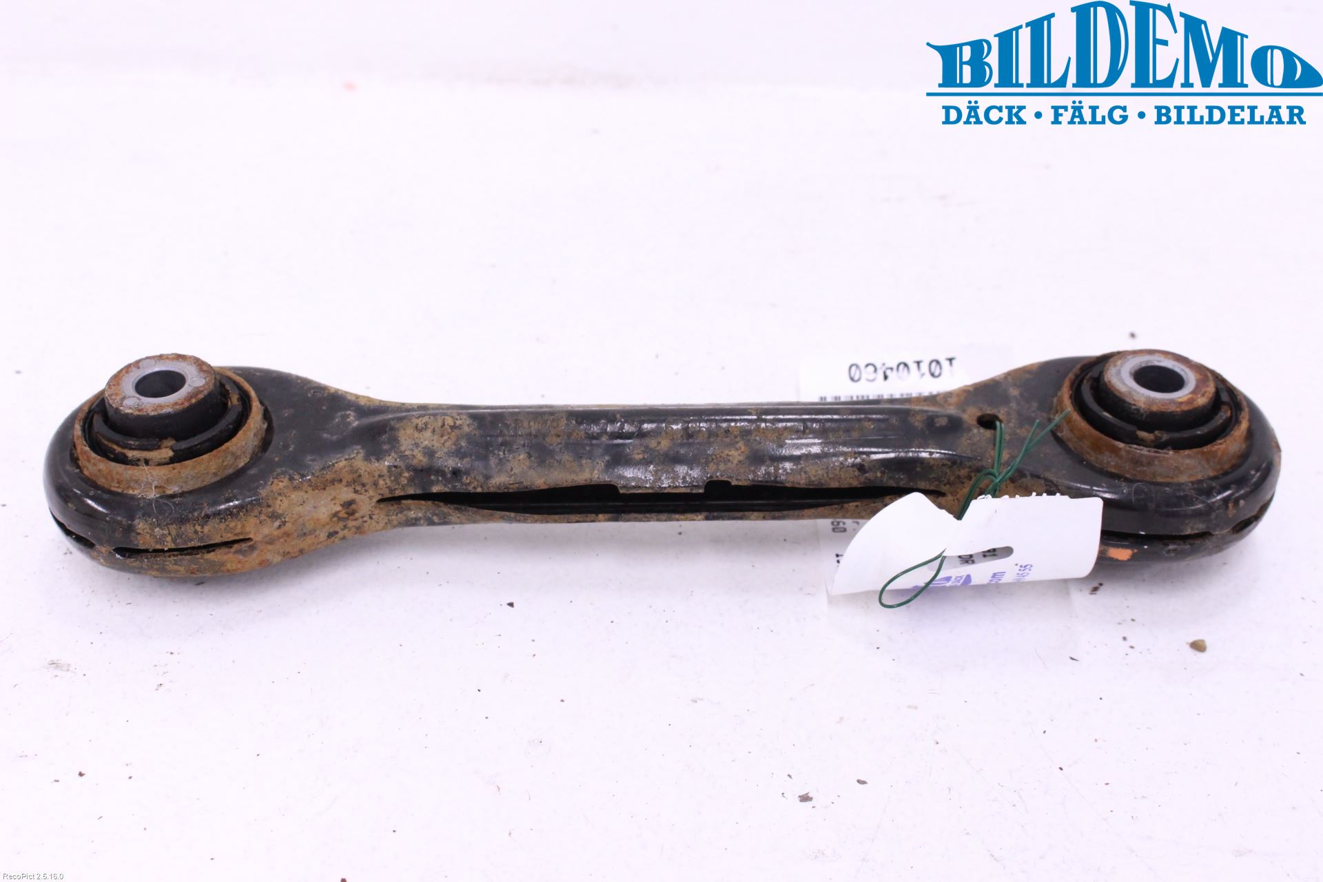 BMW 3 E90/91 SED/TOU 05-12 Bärarm Bak Övre Höger