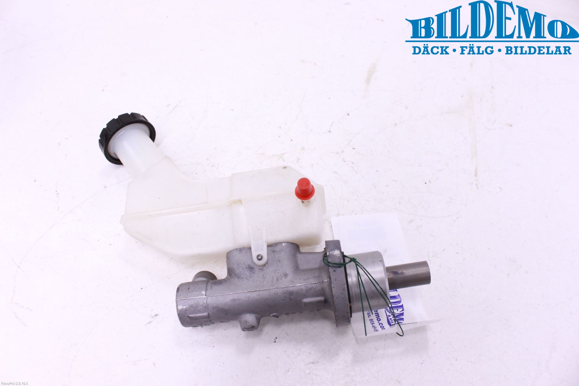 Nissan NOTE E11 06-14 Broms Huvudcylinder