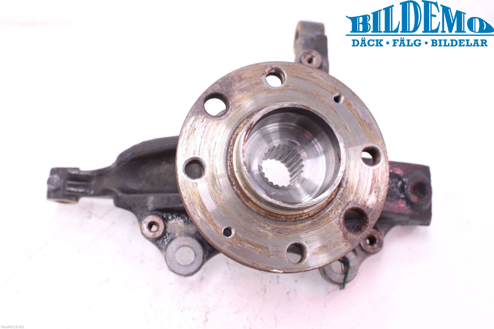 Opel CORSA E 15-19 Styrspindel Lagerhus Vä