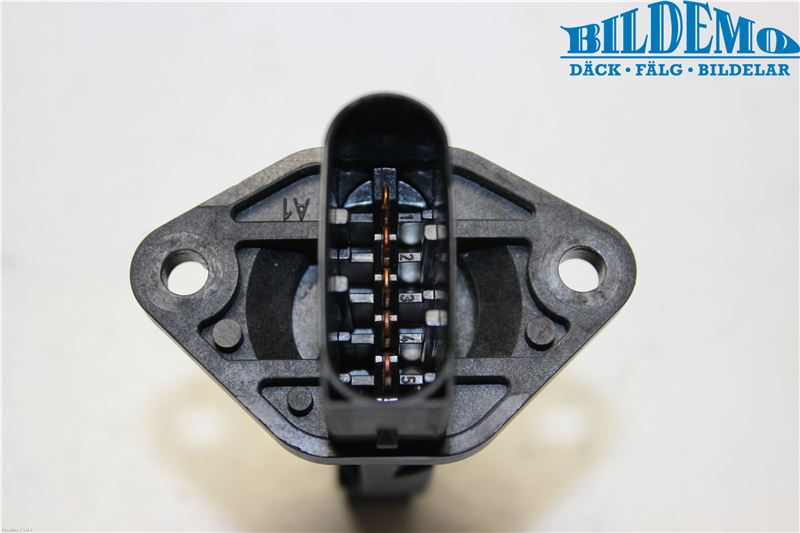 BMW 6 E63/64    02-10 Injluftmassamätare