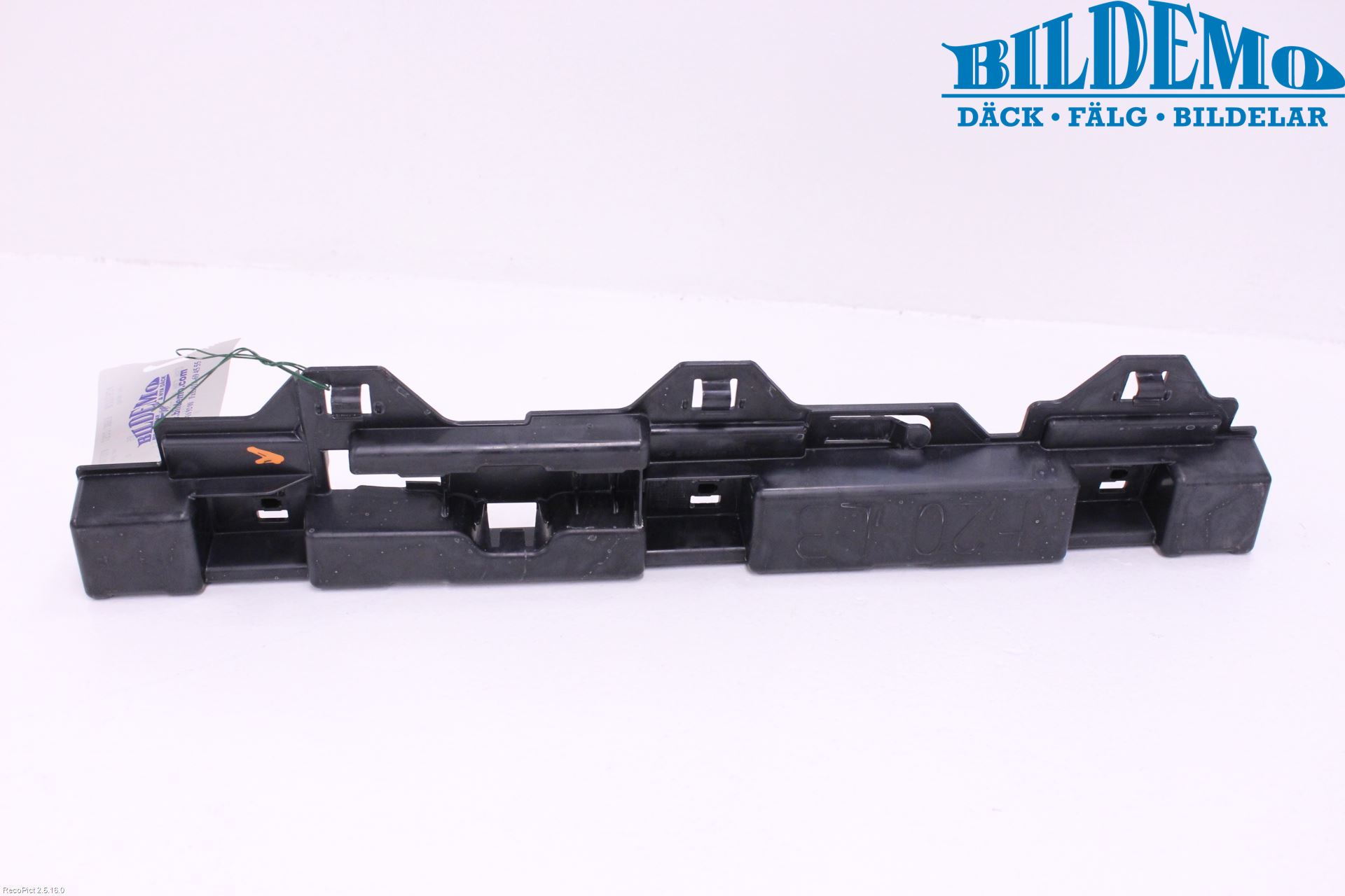 BMW 1 F20/F21 11-19 Sidokjol Vä