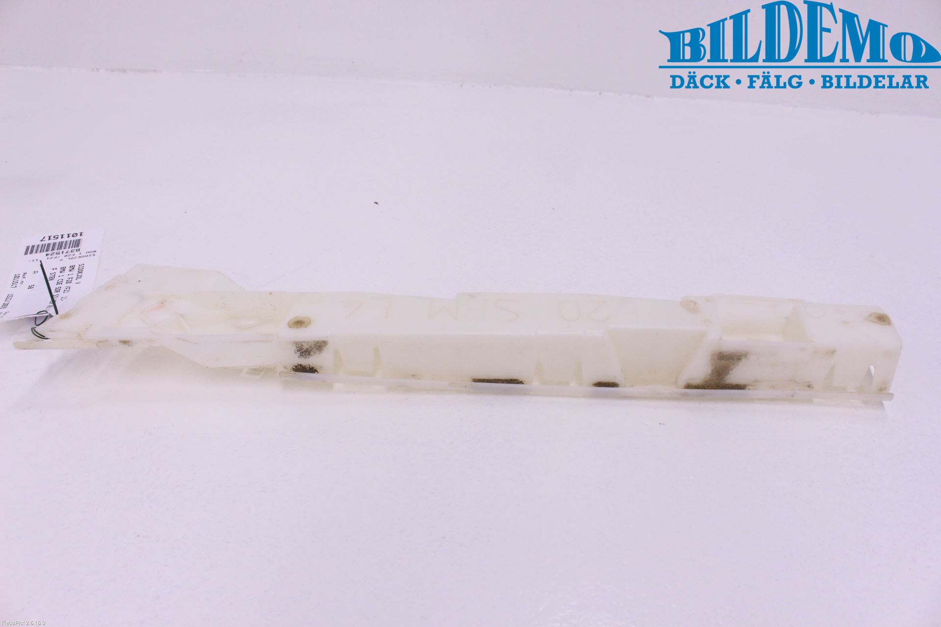 BMW 1 F20/F21 11-19 Sidokjol Vä