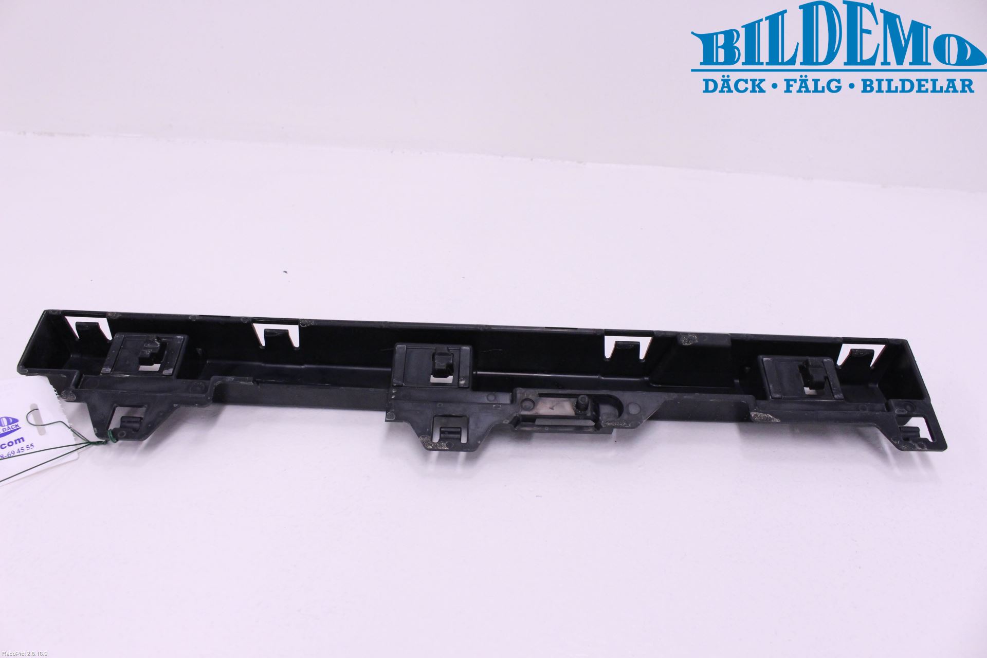 BMW 1 F20/F21 11-19 Sidokjol Vä