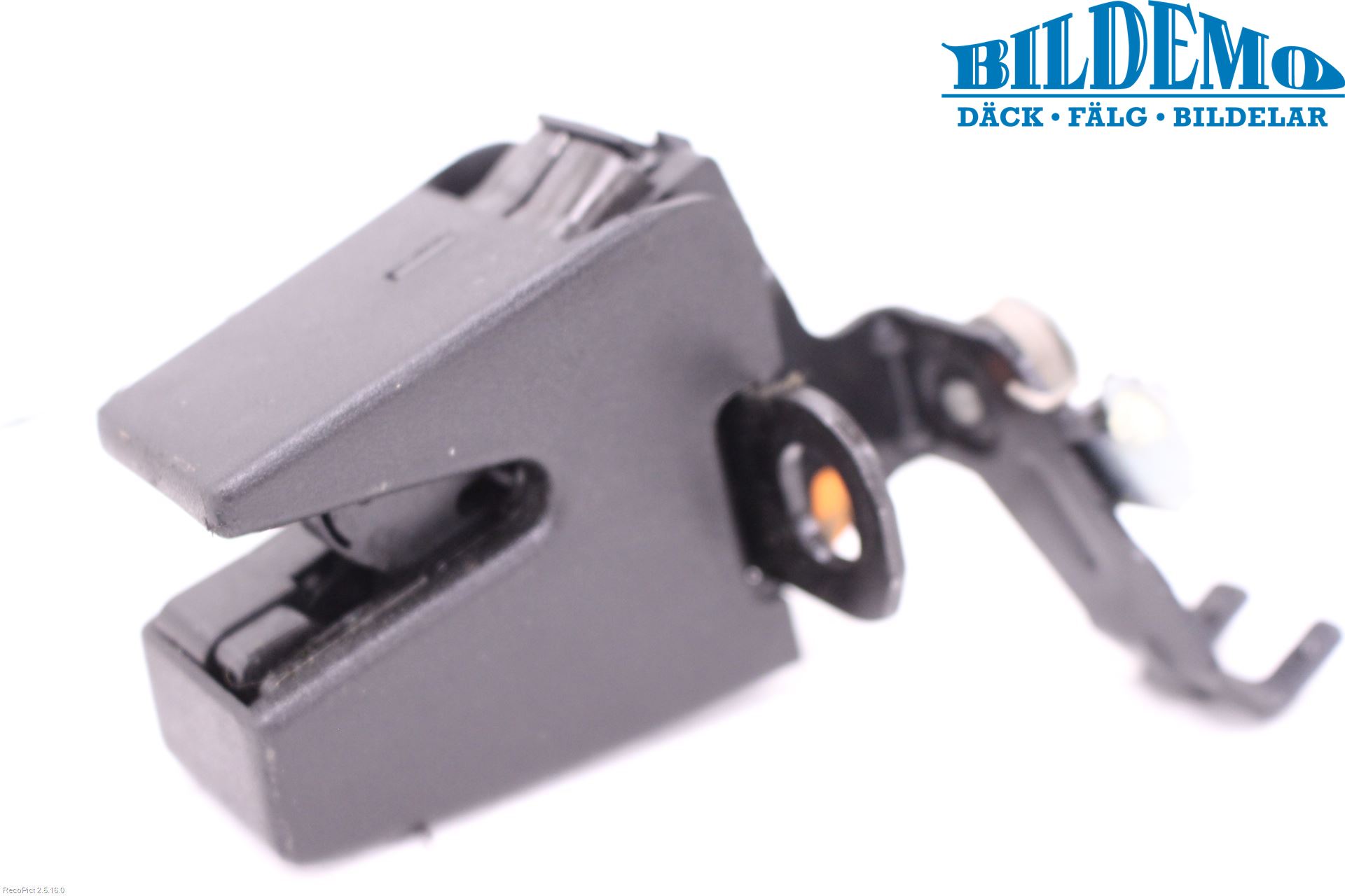 Volkswagen VW CADDY      04-10 Låskista Baklucka