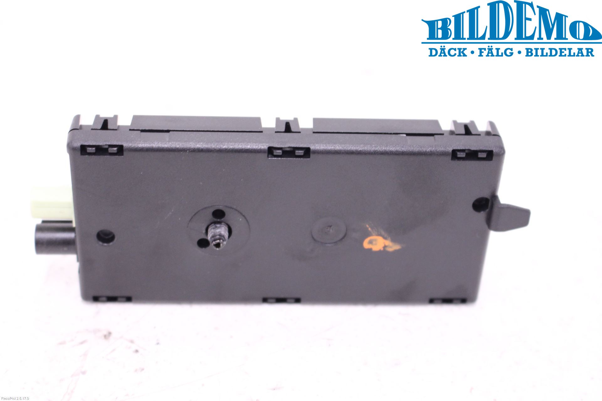 BMW 2 F45 Active Tourer 14-21 Antennförstärkare