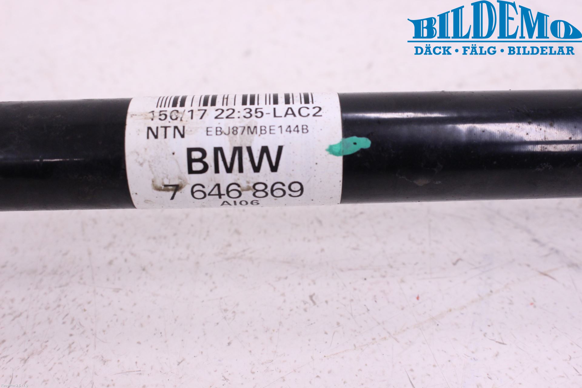BMW 2 F45 Active Tourer 14-21 Drivaxel Bak Vänster