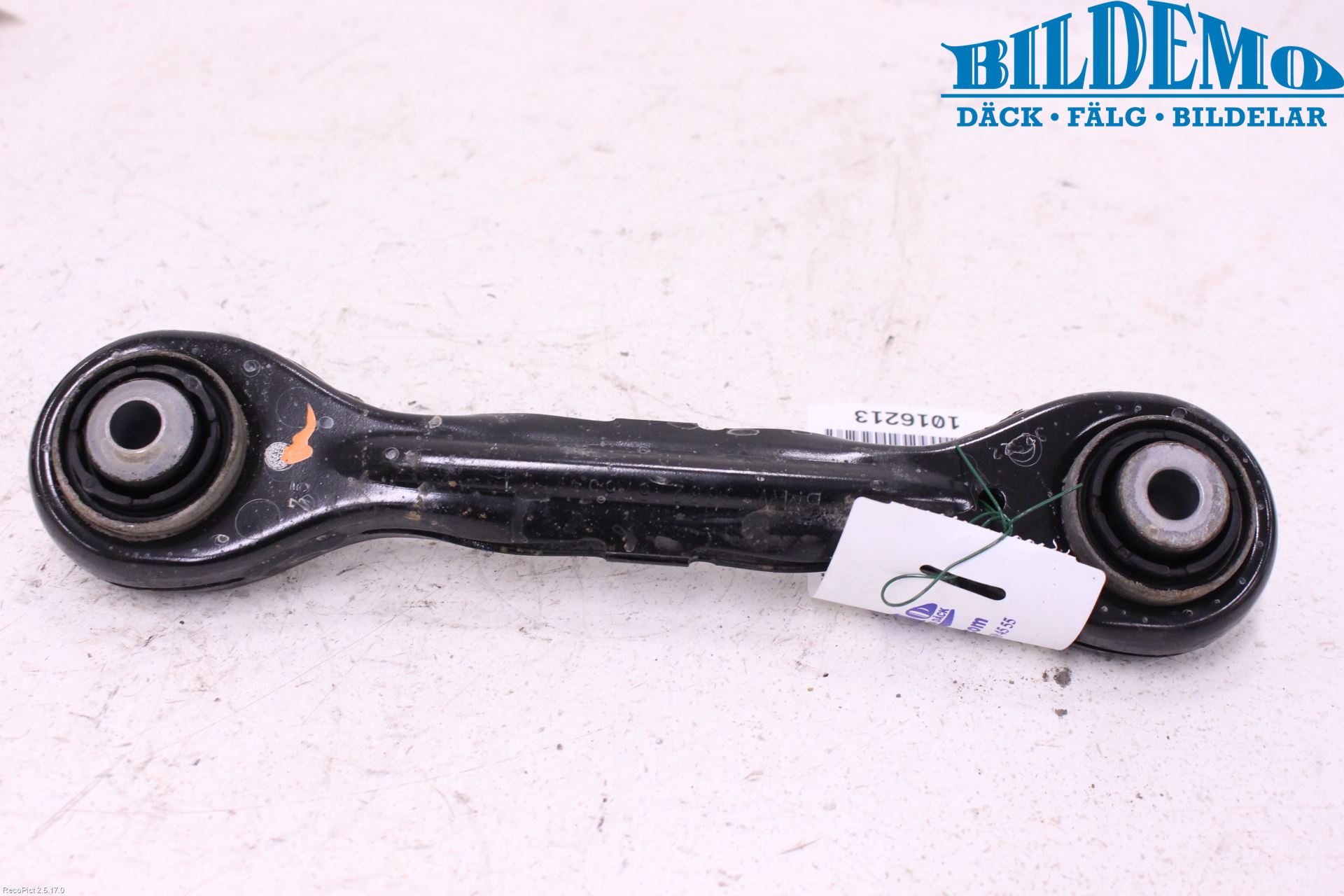 BMW 3 E90/91 SED/TOU 05-12 Bärarm Bak Övre Höger