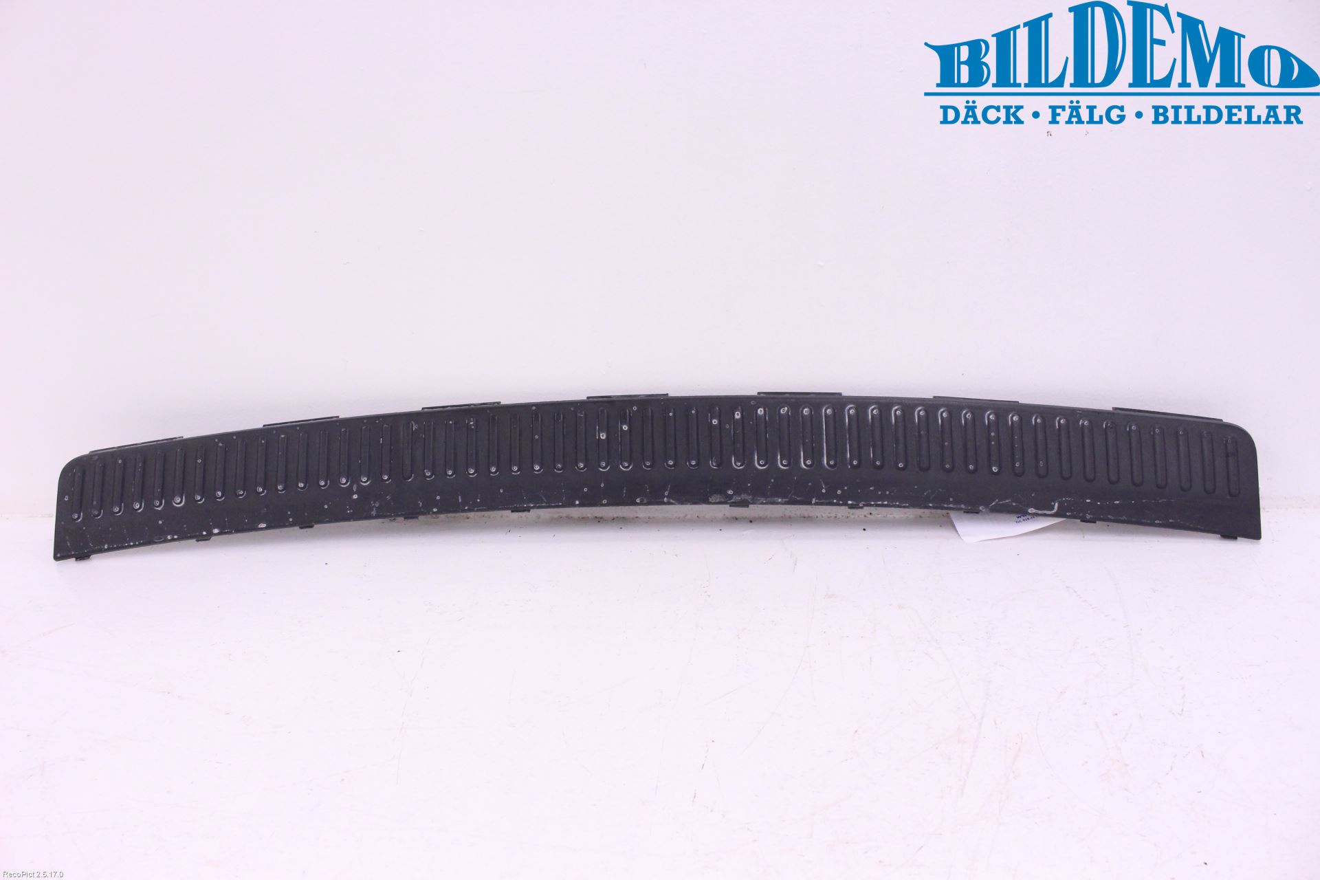 Landrover RANGE ROVER SPORT (L320) 05-09 Stötfångardel Bak Mitt