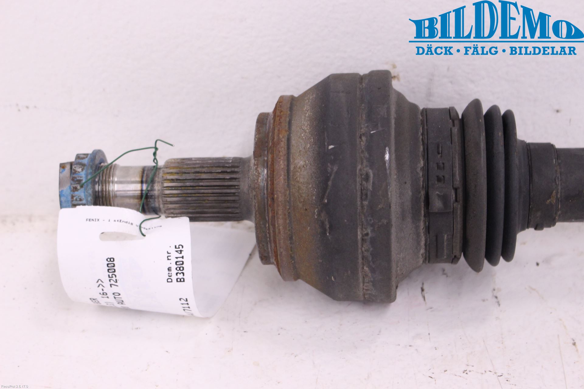 Mercedes-Benz MB E-KLASS (W213) 16-23 Drivaxel Bak Höger