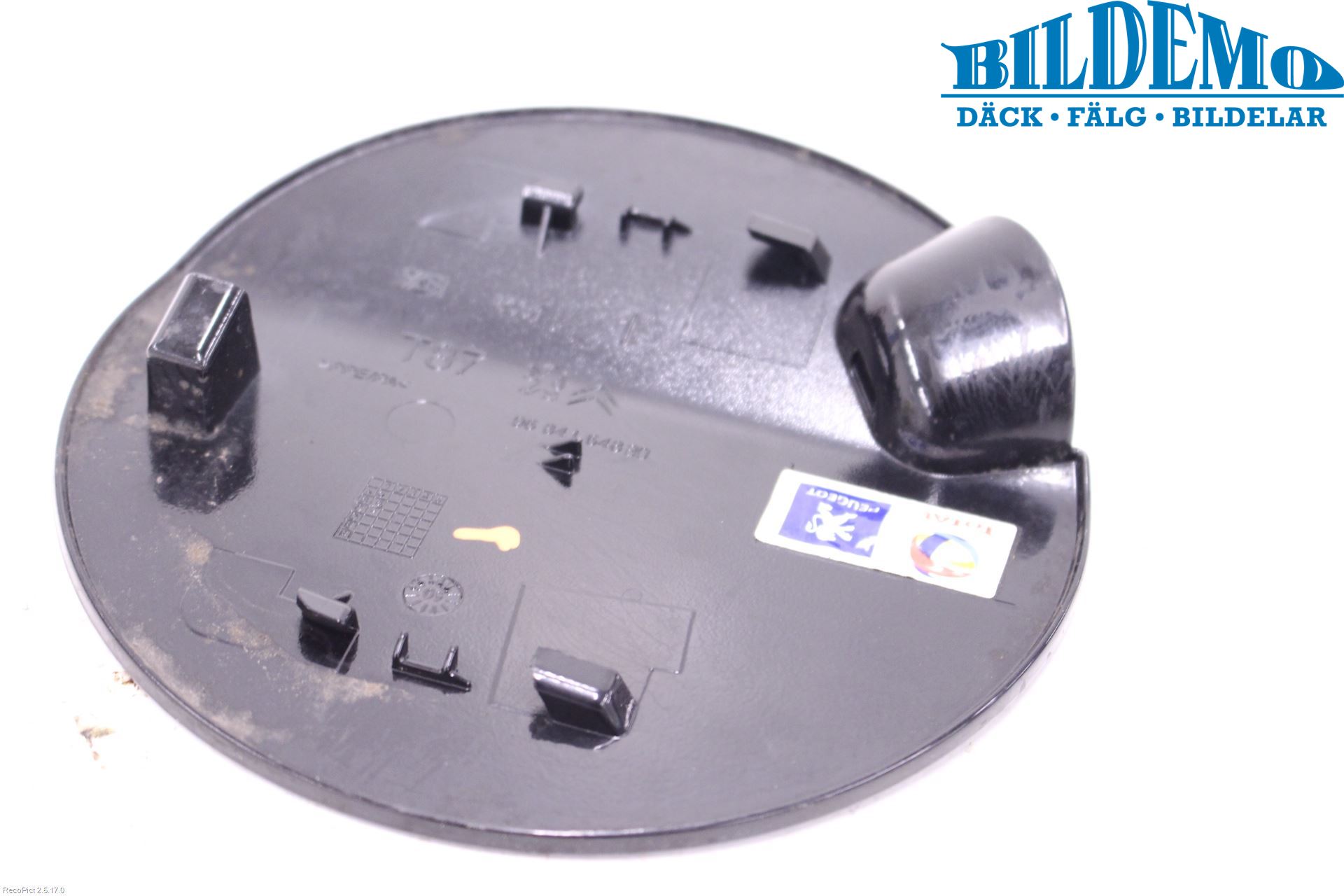 Peugeot 5008 10-16 Tanklucka