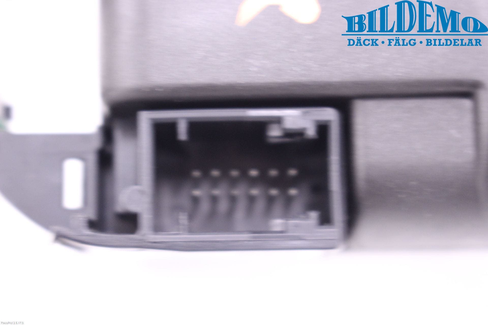 BMW X1 E84 10-15 Spakcentral