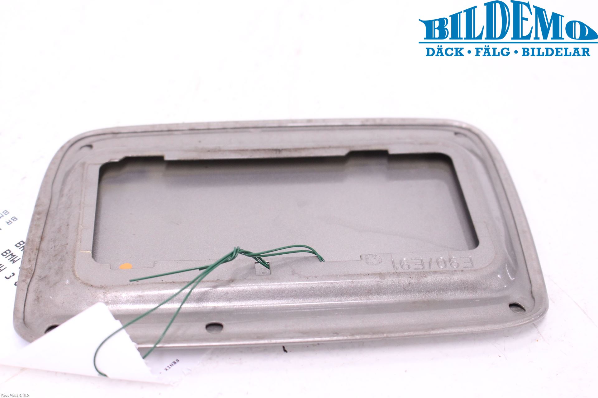 BMW 3 E90/91 SED/TOU 05-12 Tanklucka