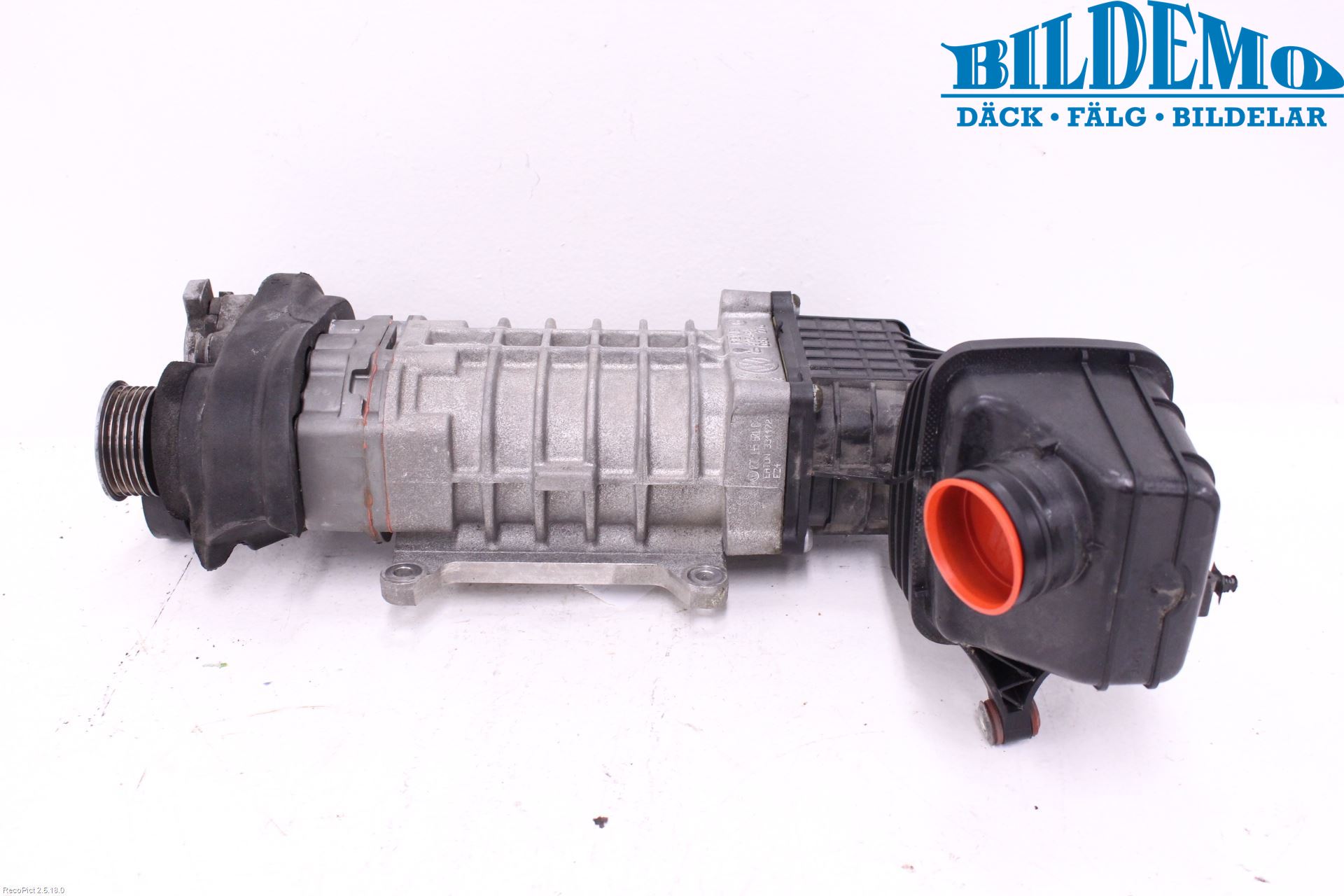 Volkswagen VW GOLF V 04-09 Kompressor Remdriven