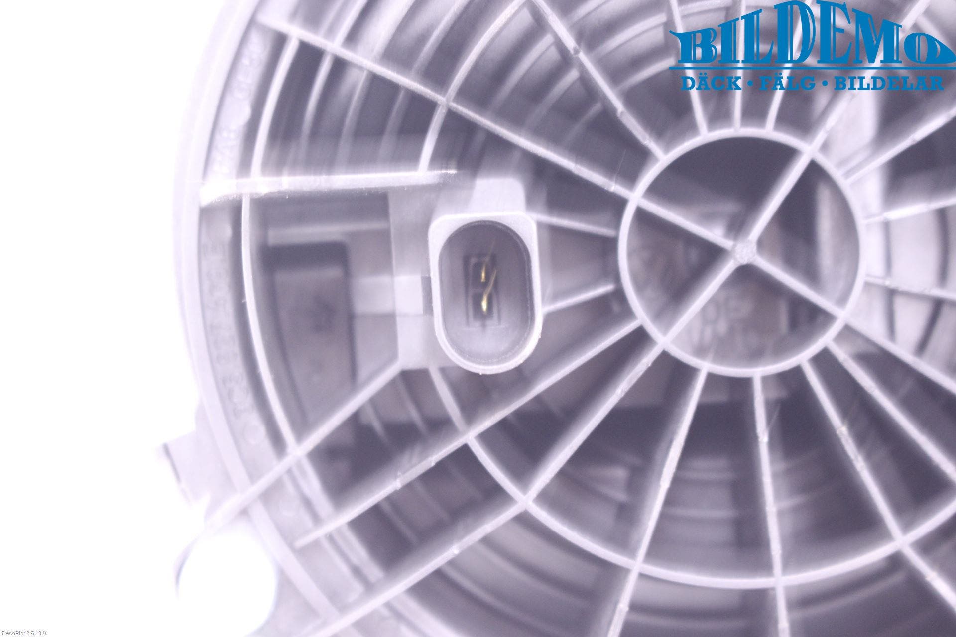 Volkswagen VW GOLF VI 09-13 Bakluckehandtag