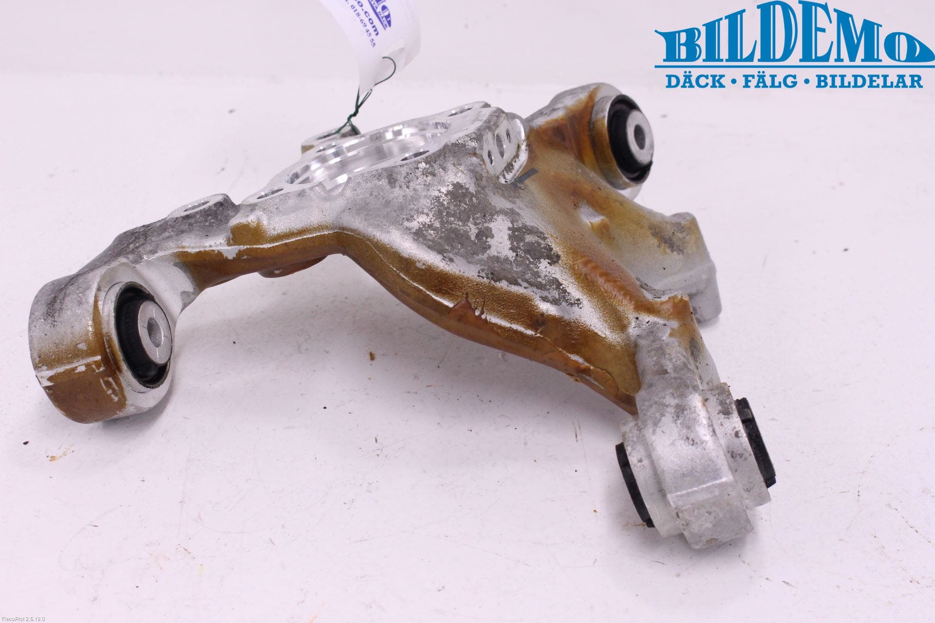 Mercedes-Benz MB A-KLASS (W176) 13-18 Hjullagerhus-Spindel Hö B