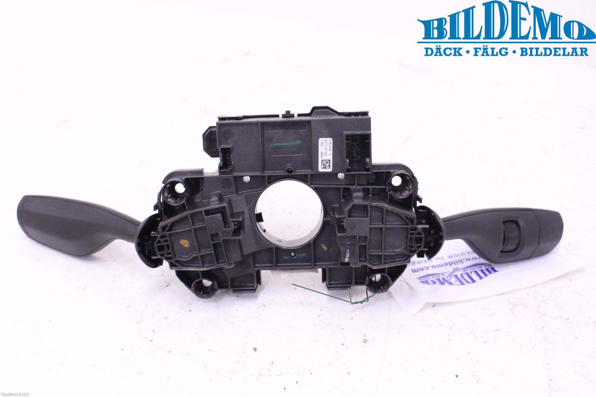 BMW 5 G30/G31/F90 17-23 Spakcentral