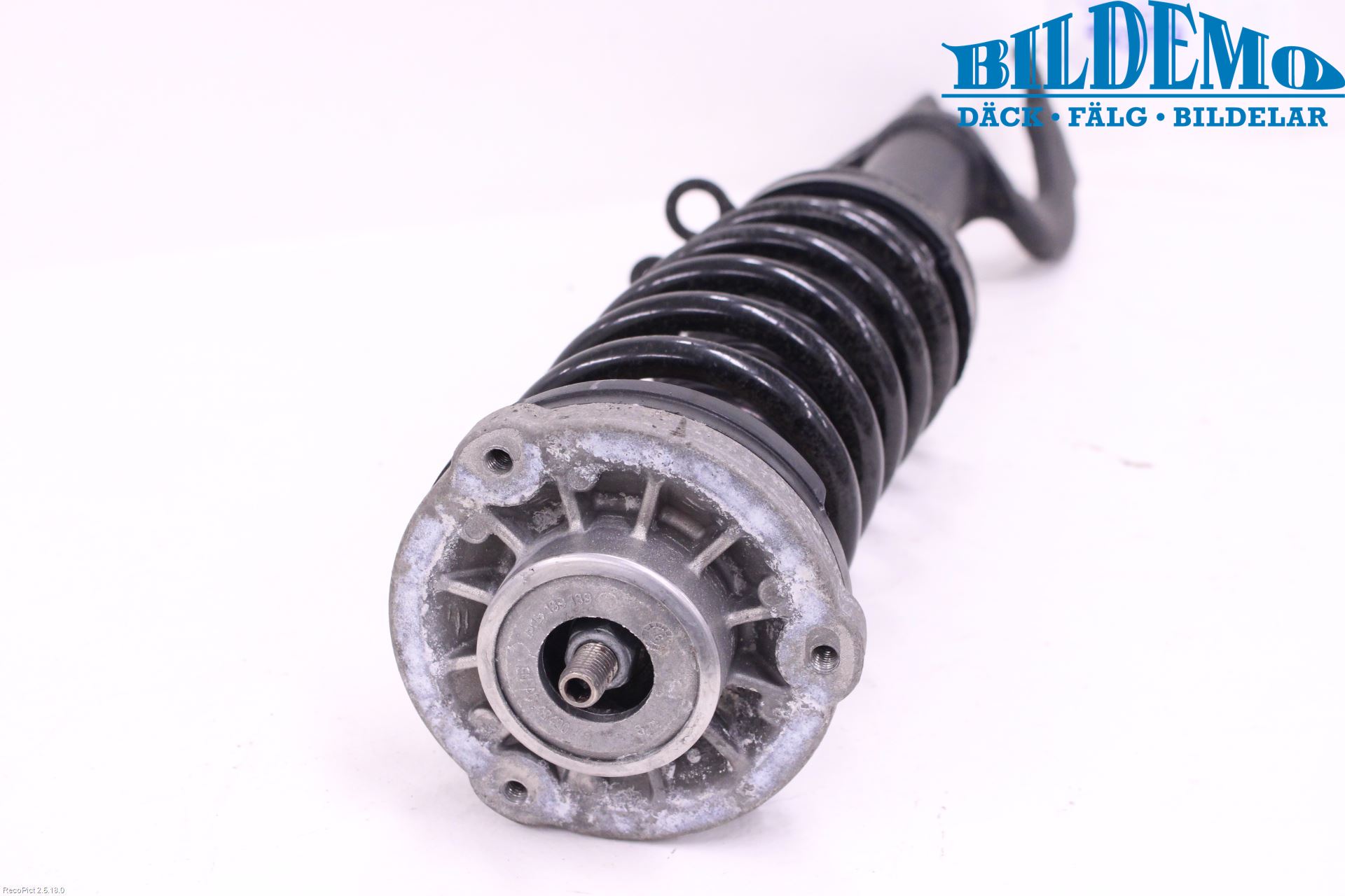 BMW 5 F10/F11/F18 09-17 Fjäderben Fram Höger
