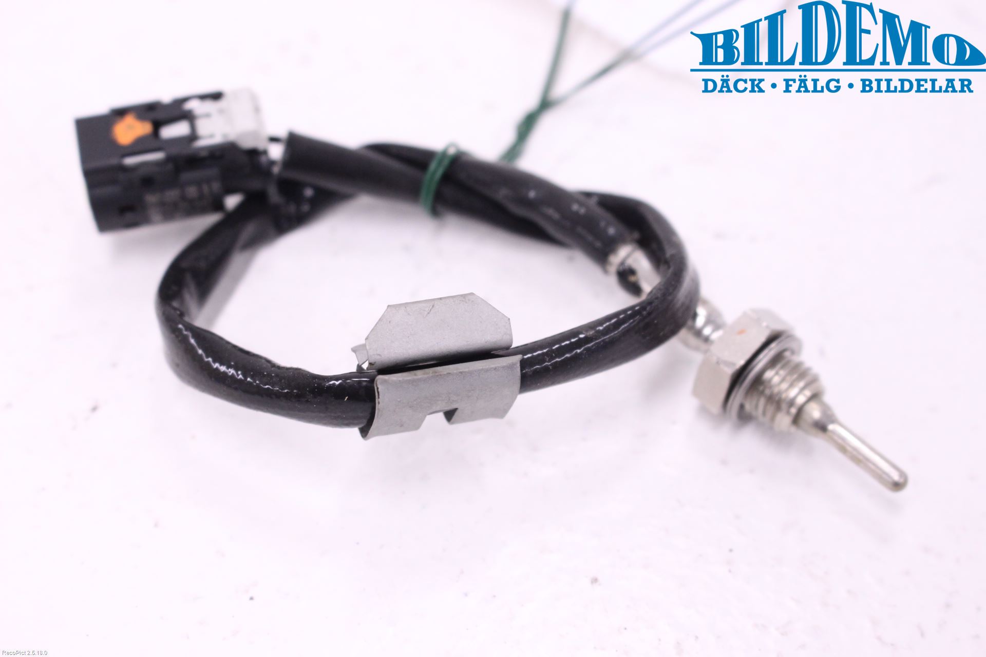 BMW 5 G30/G31/F90 17-23 Sensor Avgas