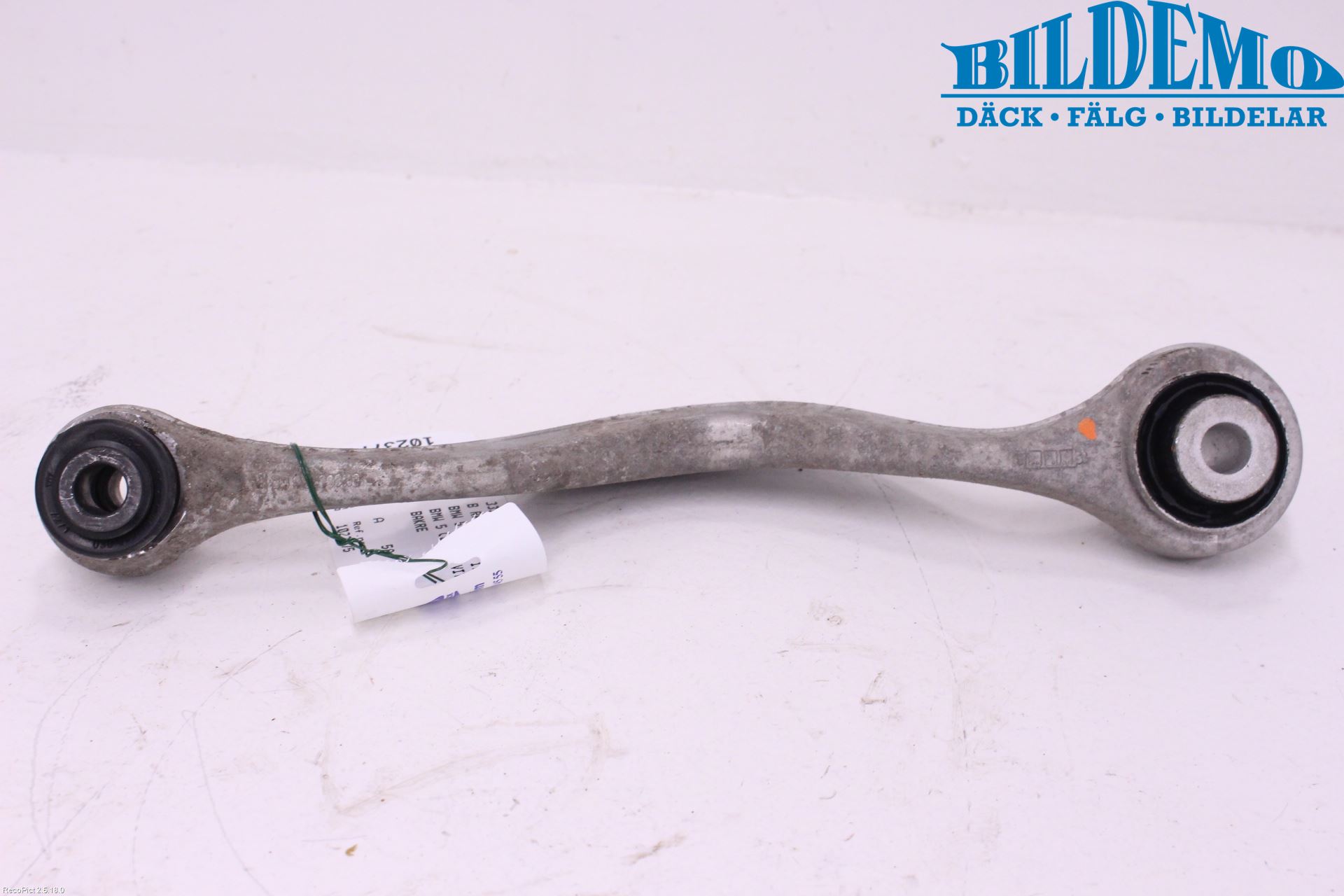 BMW 5 G30/G31/F90 17-23 Bärarm Bak Övre Höger