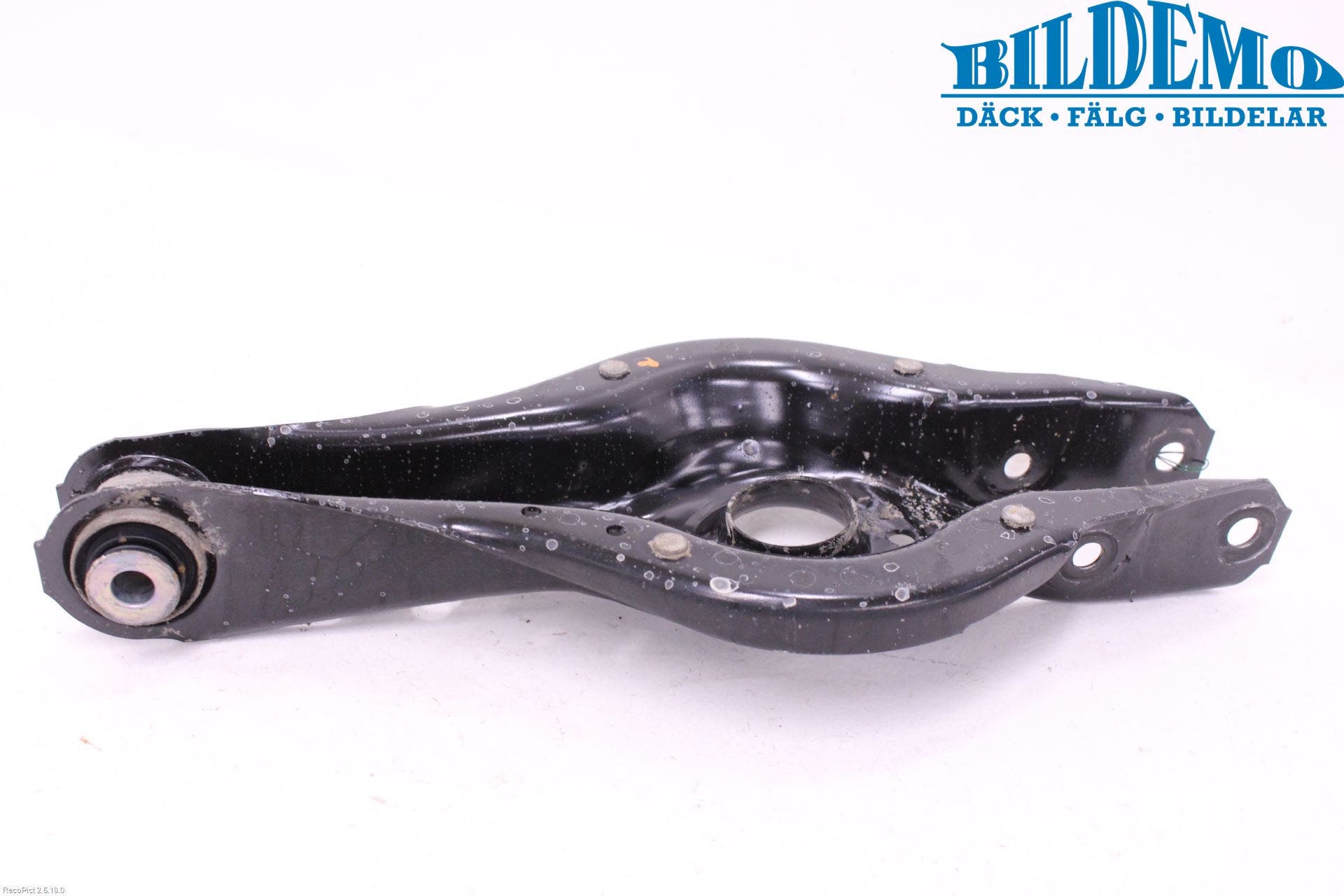 BMW 1 F20/F21 11-19 Bärarm Bak Höger