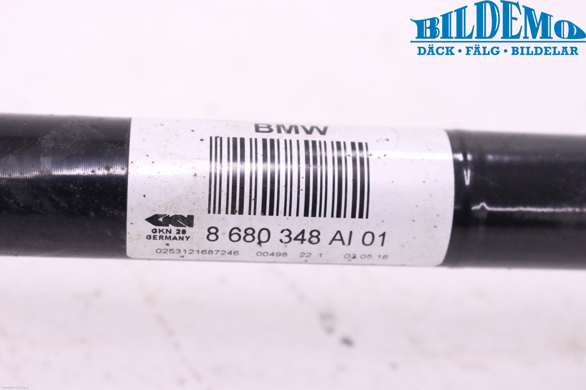 BMW 1 F20/F21 11-19 Drivaxel Bak Höger