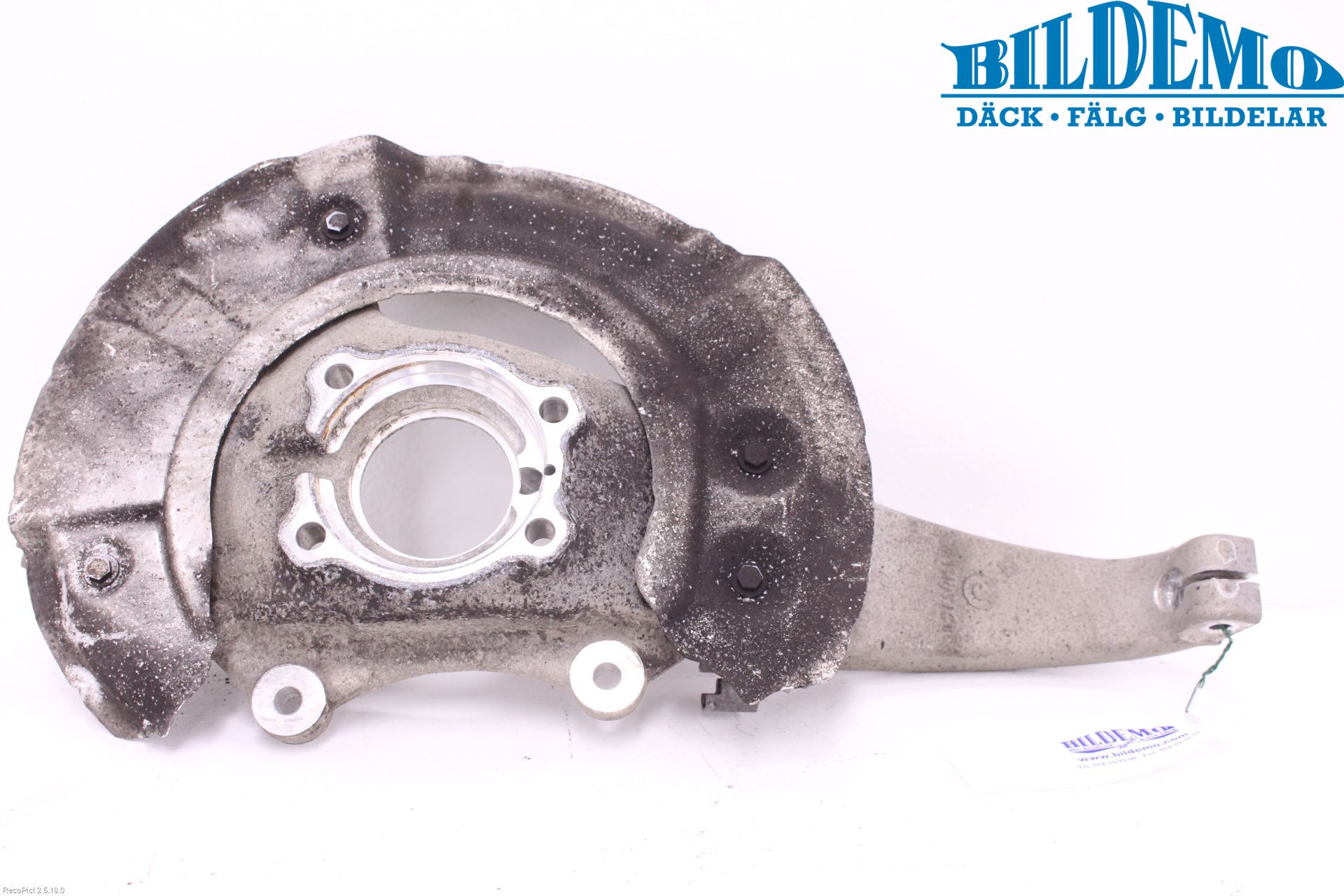 BMW 5 F10/F11/F18 09-17 Styrspindel Lagerhus Vä