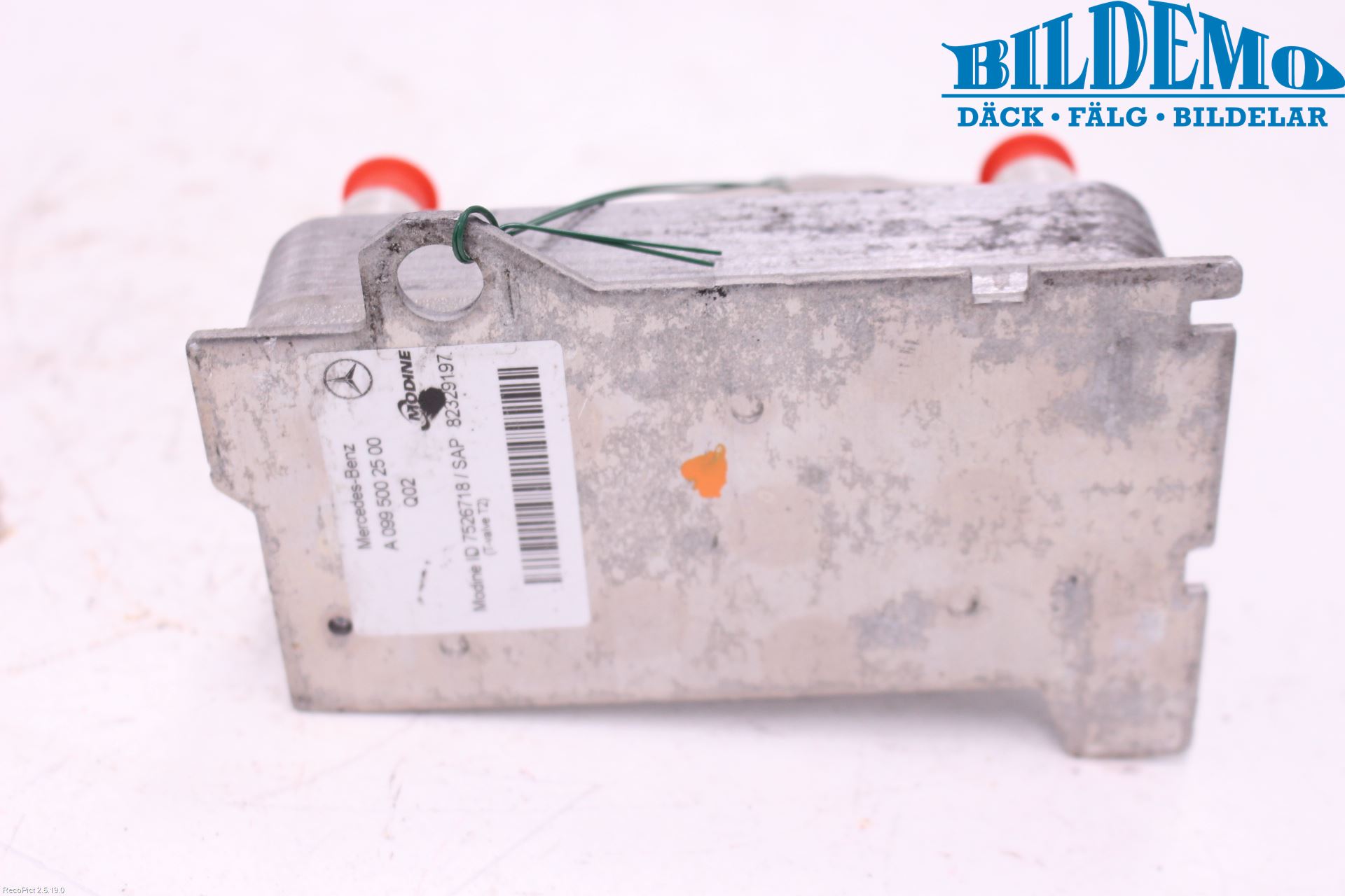 Mercedes-Benz MB C-KLASS (W205) 14-21 Oljekylare Automat