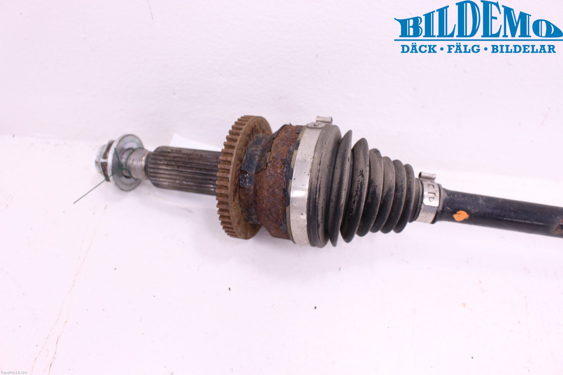 Kia SORENTO 10-14 Drivaxel Bak Höger