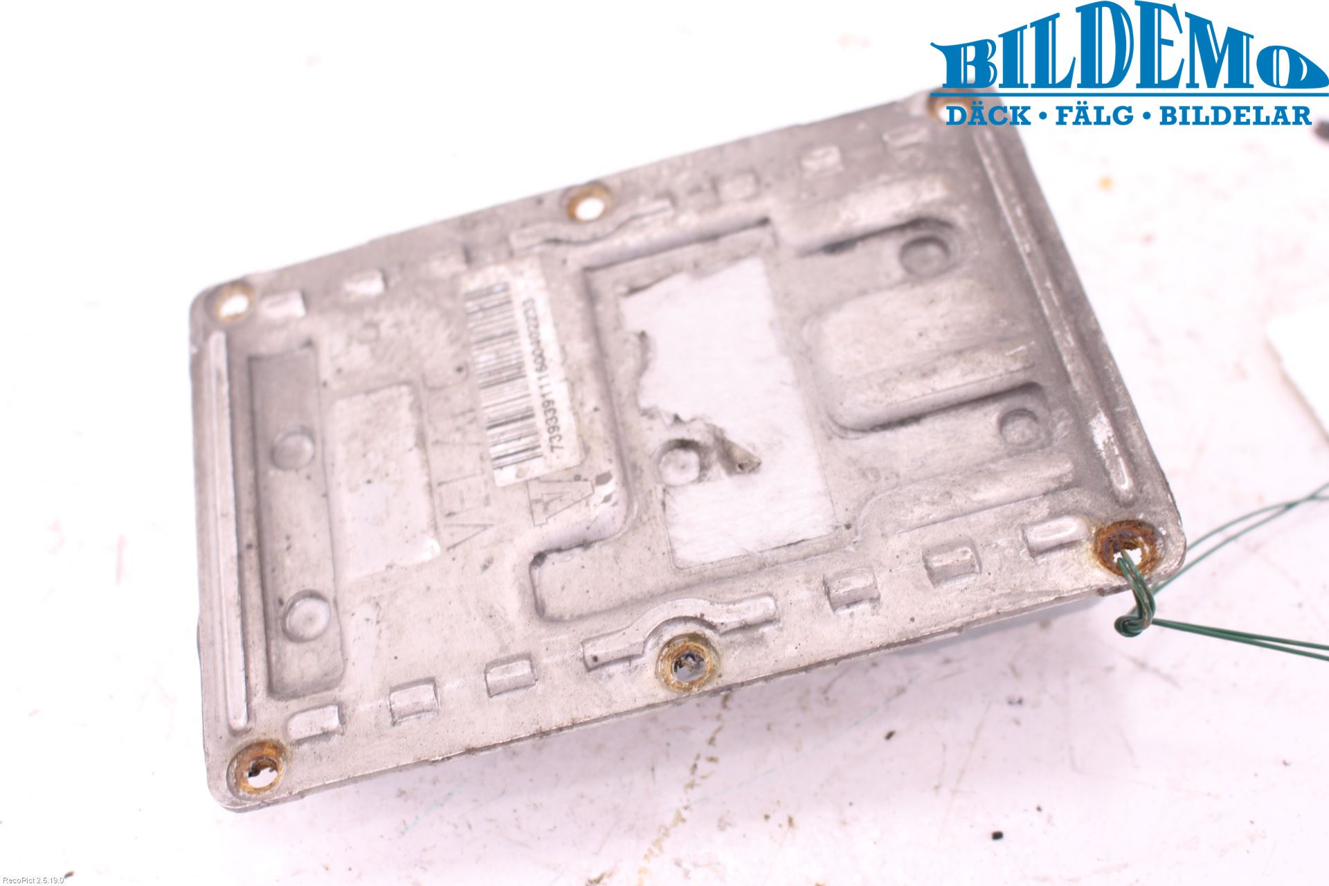 Saab 9-5     06-10 Styrenhet Strålkastare