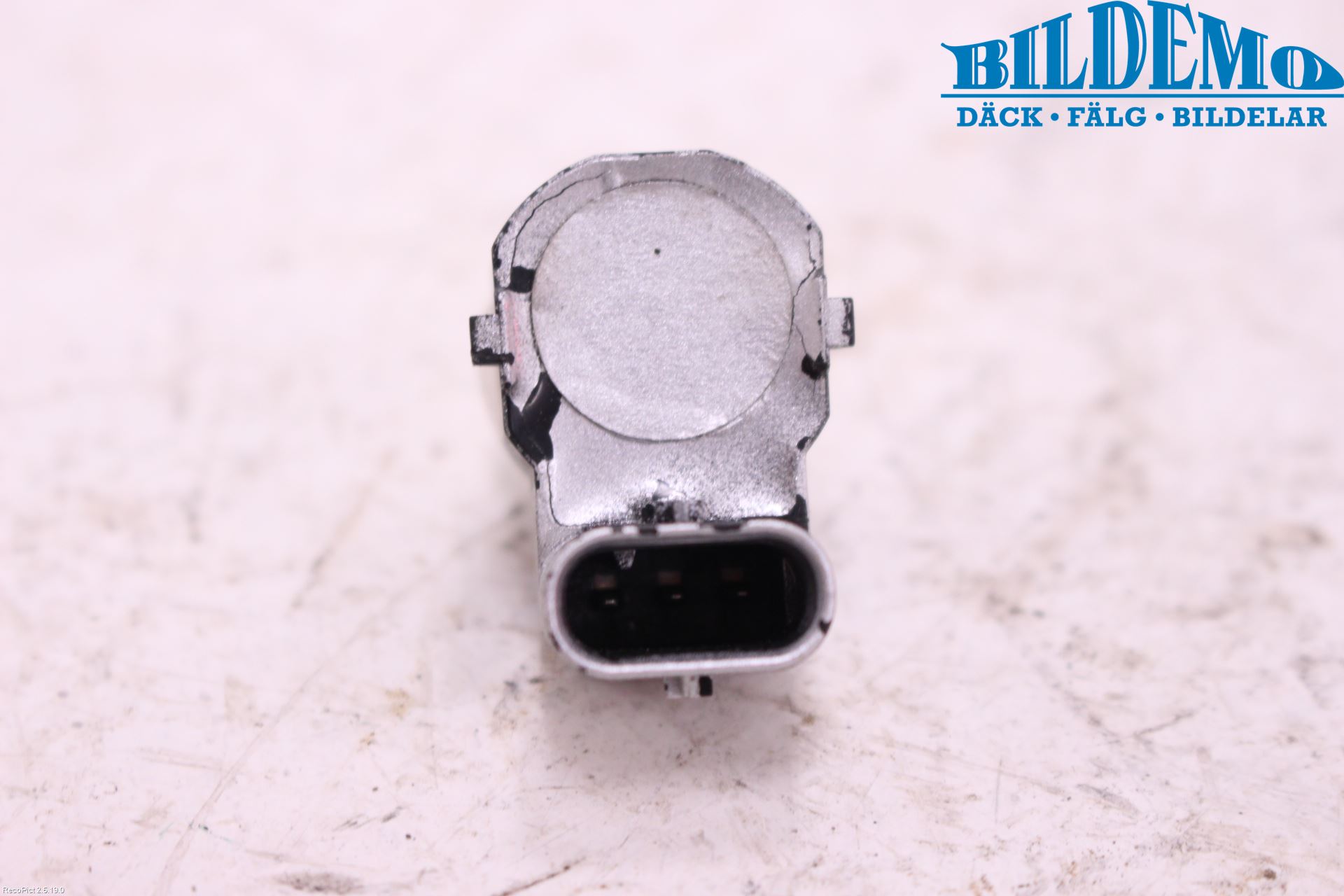 Kia SORENTO 10-14 Parkeringshjälp Frontsensor