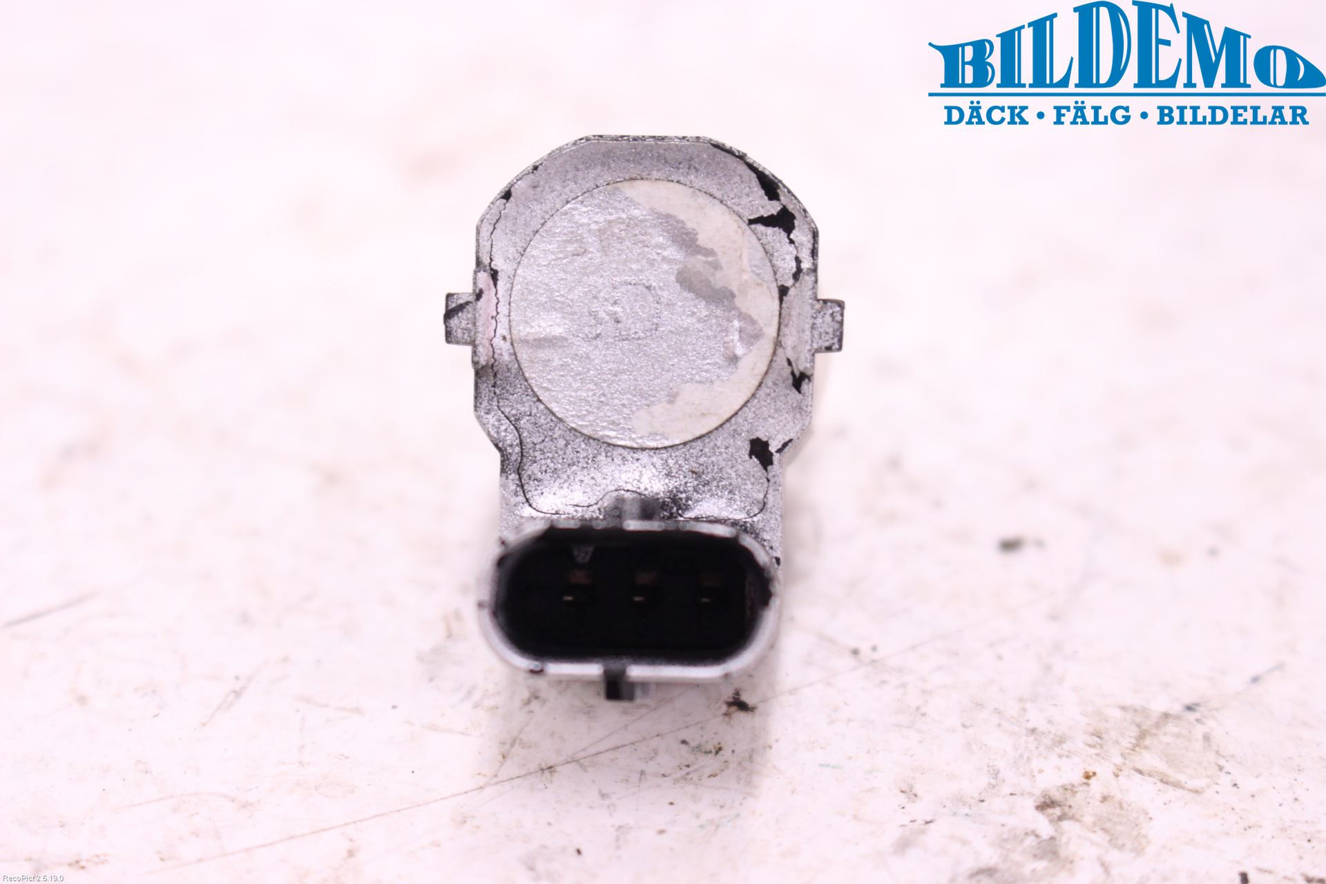 Kia SORENTO 10-14 Parkeringshjälp Frontsensor