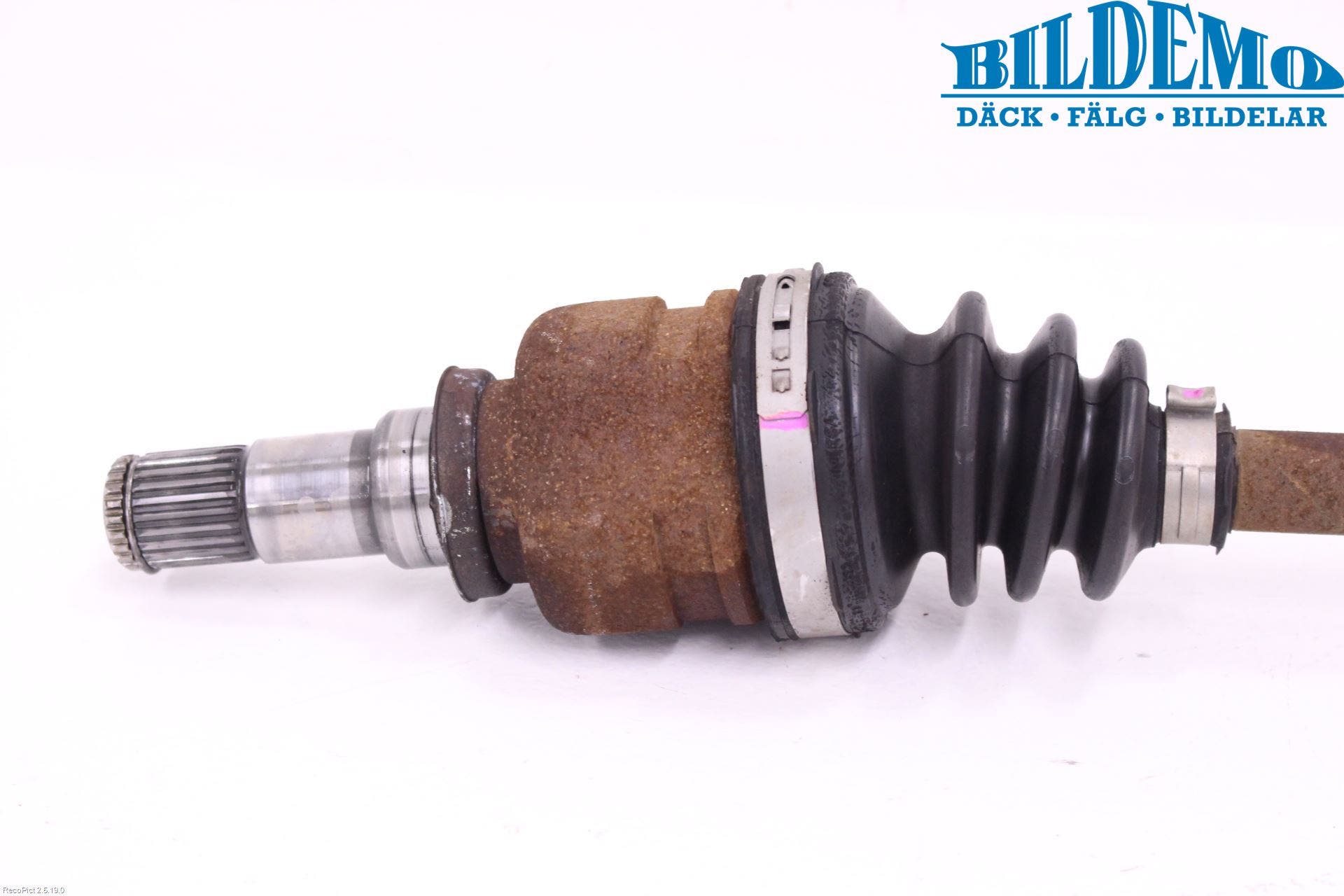 Peugeot 107 Drivaxel Fram Höger