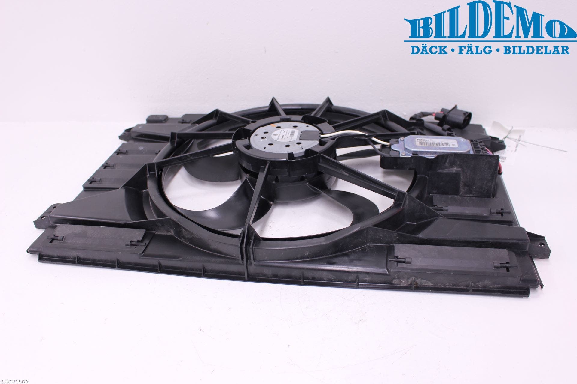 Volkswagen VW GOLF VI 09-13 Kylfläkt El
