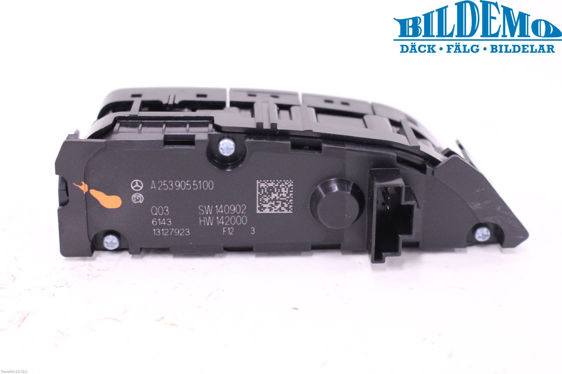 MB GLC-KLASS (X253/C253) 15-22 Strömställare Multifunktion