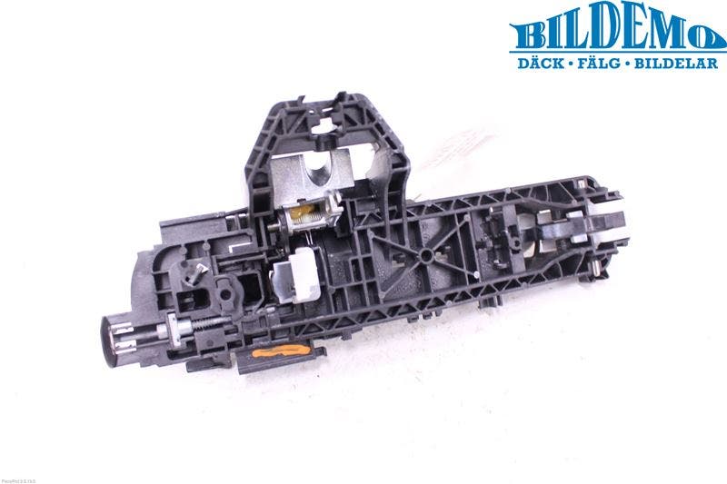 Mercedes-Benz MB GLA-KLASS (X156) 13-20 Dörrhandtag Yttre Hö