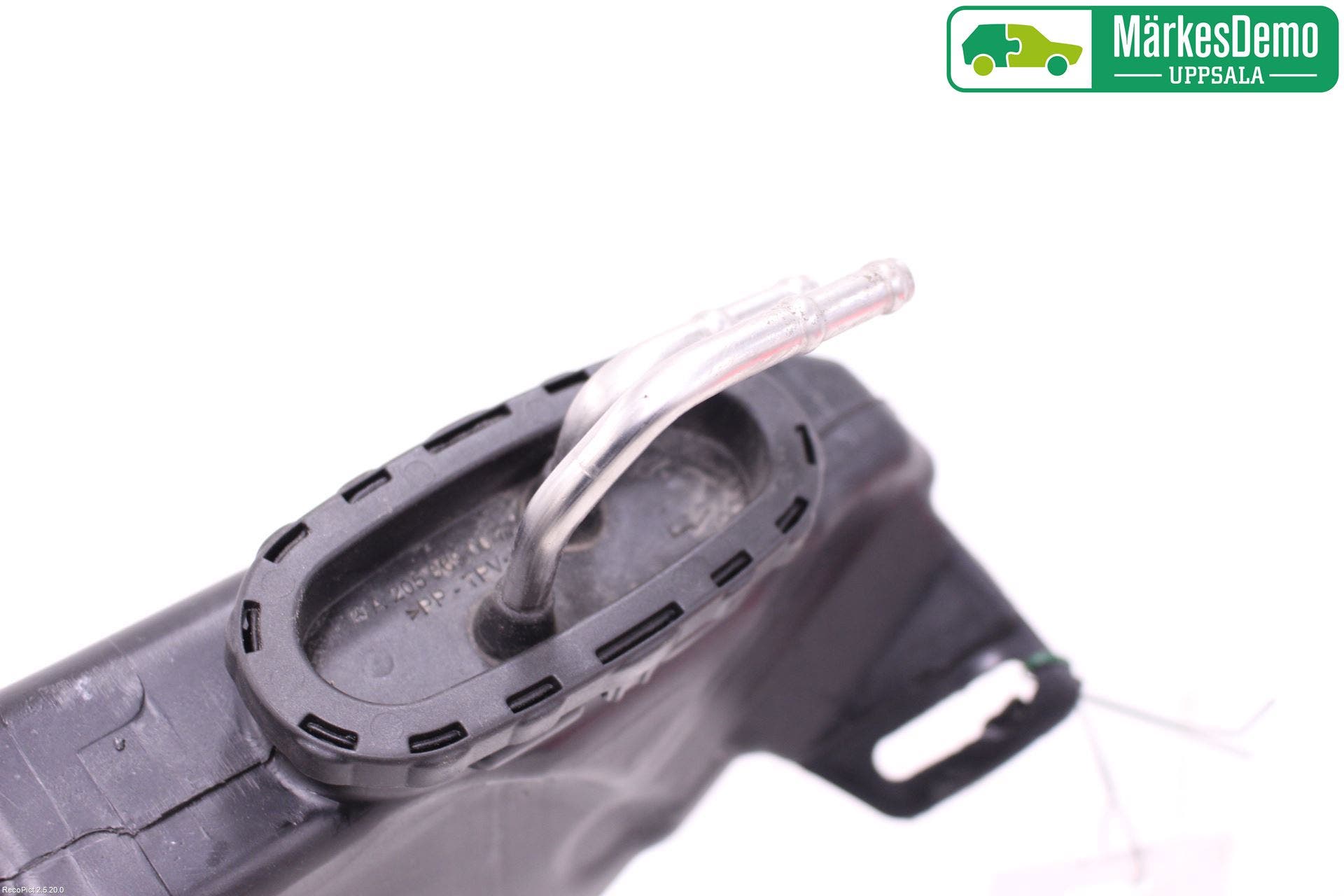 MB GLC-KLASS (X253/C253) 15-22 Spolartank Vindruta-Strål