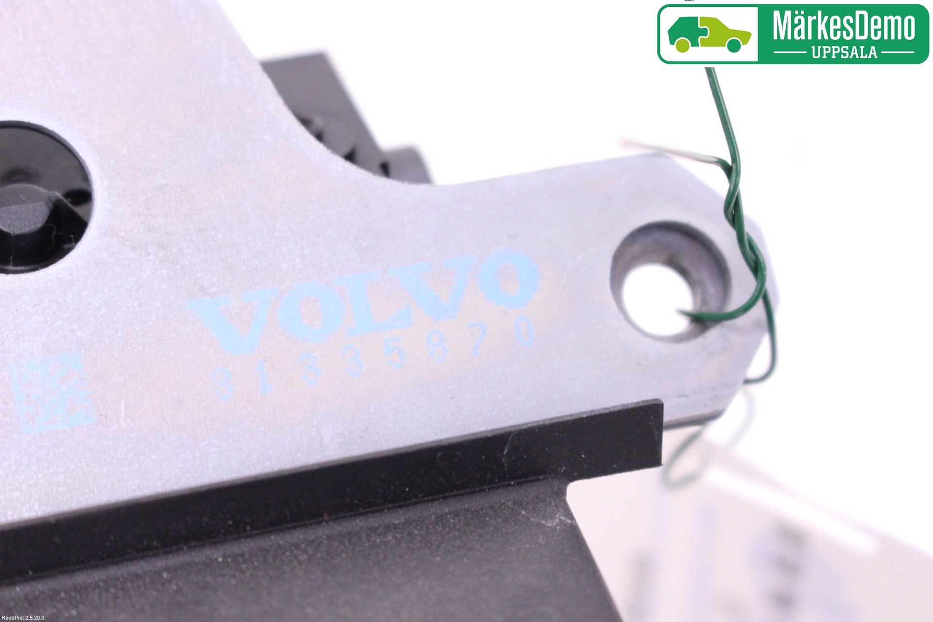 Volvo V40 12-19 Låskista Baklucka