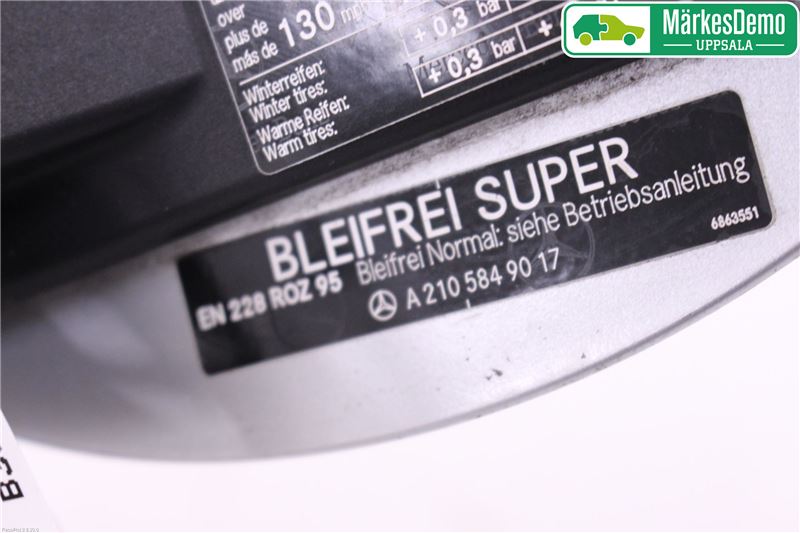 Mercedes-Benz MB E-KLASS (W211) 02-09 Tanklucka