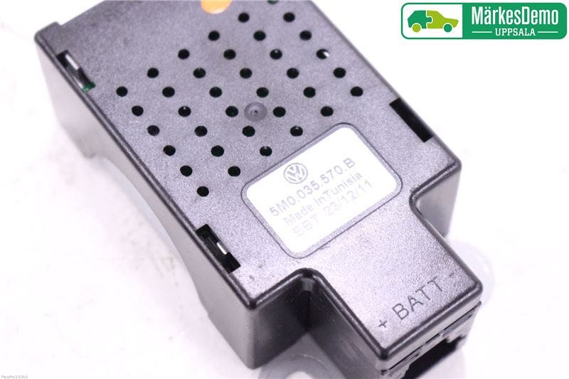 Volkswagen VW GOLF VI 09-13 Radio Övrigt