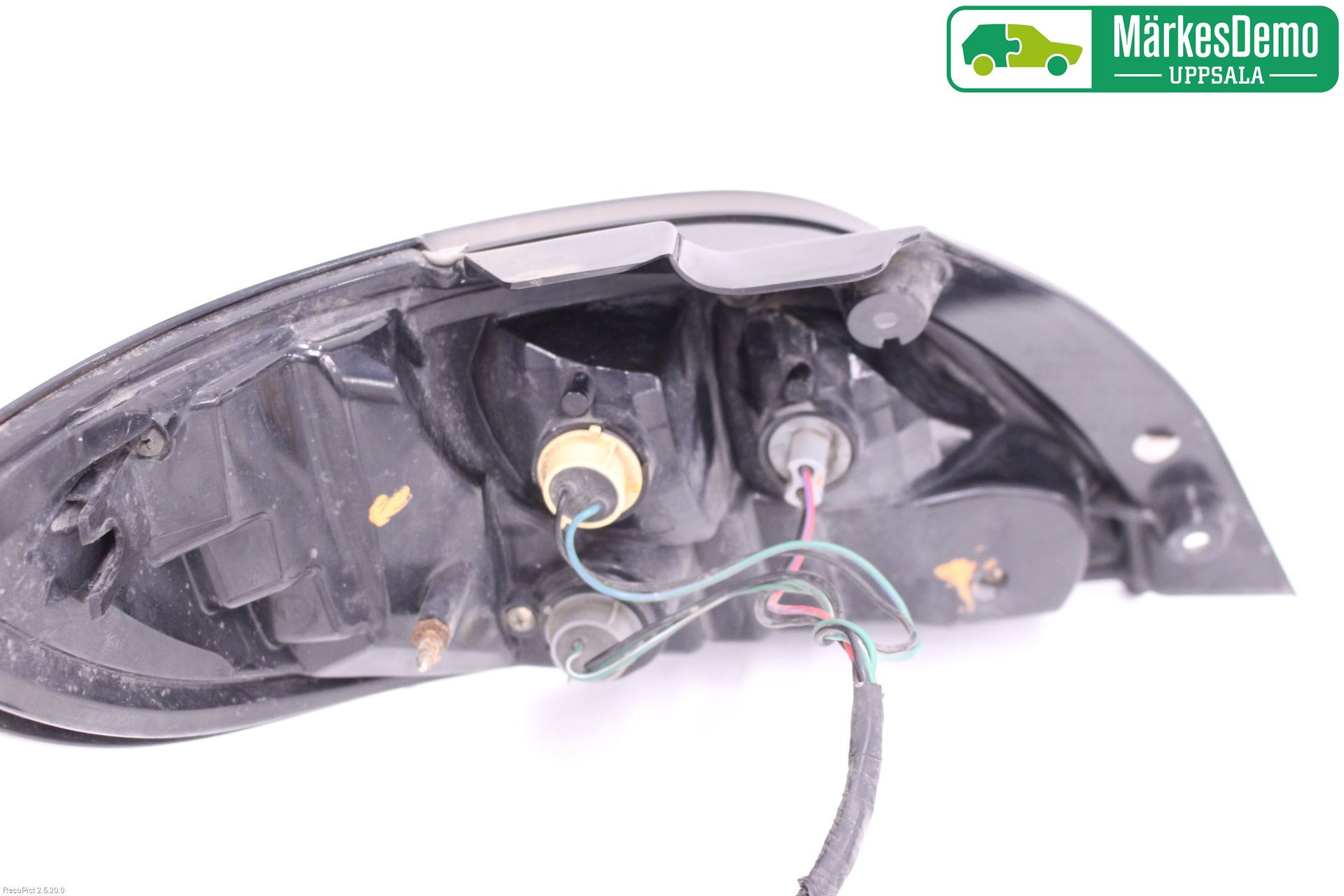 Mazda 2 (DE) 08-15 Bakljus Höger