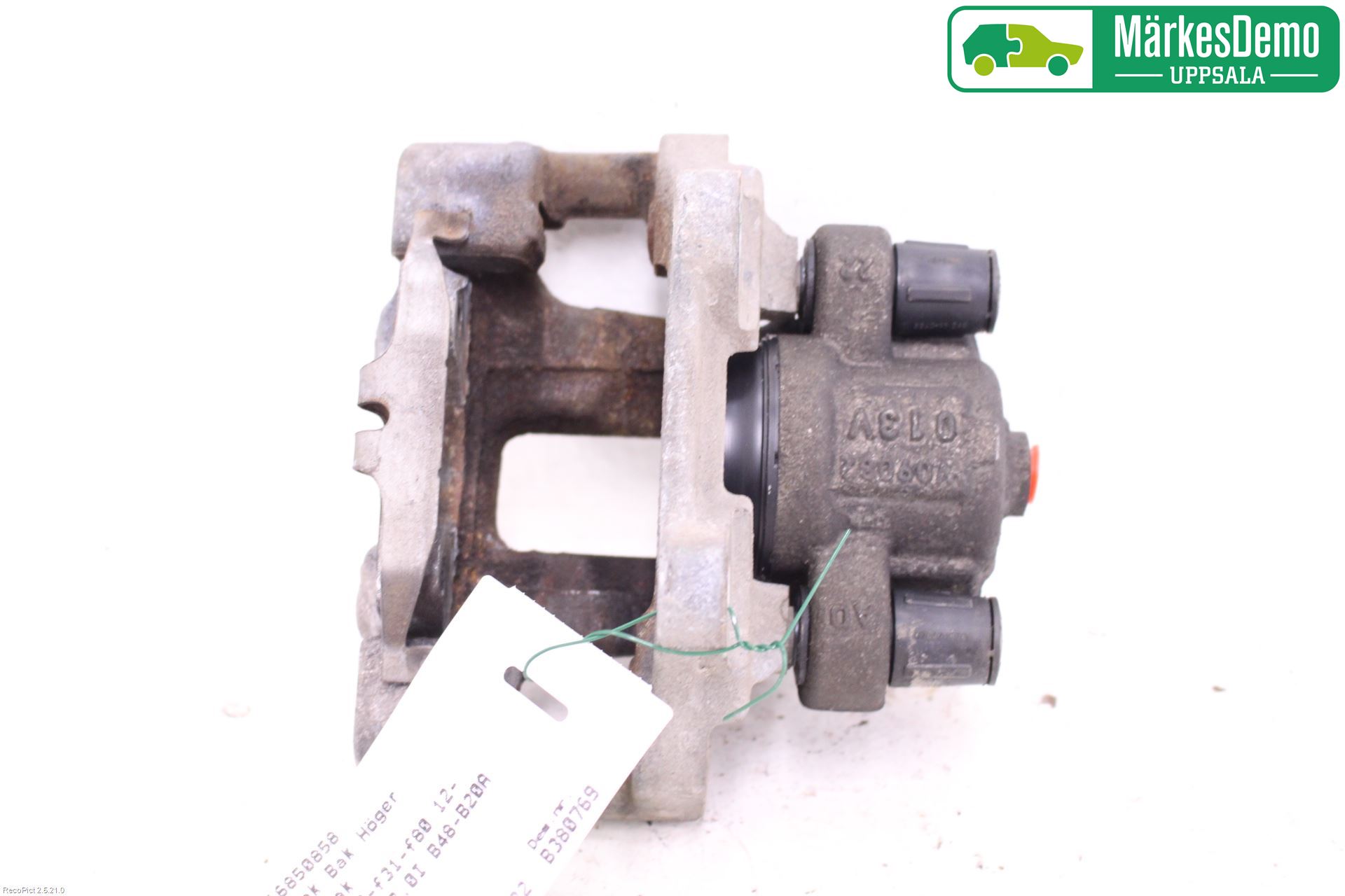 BMW 3 F30/F31/F80 12-19 Bromsok Bak Höger