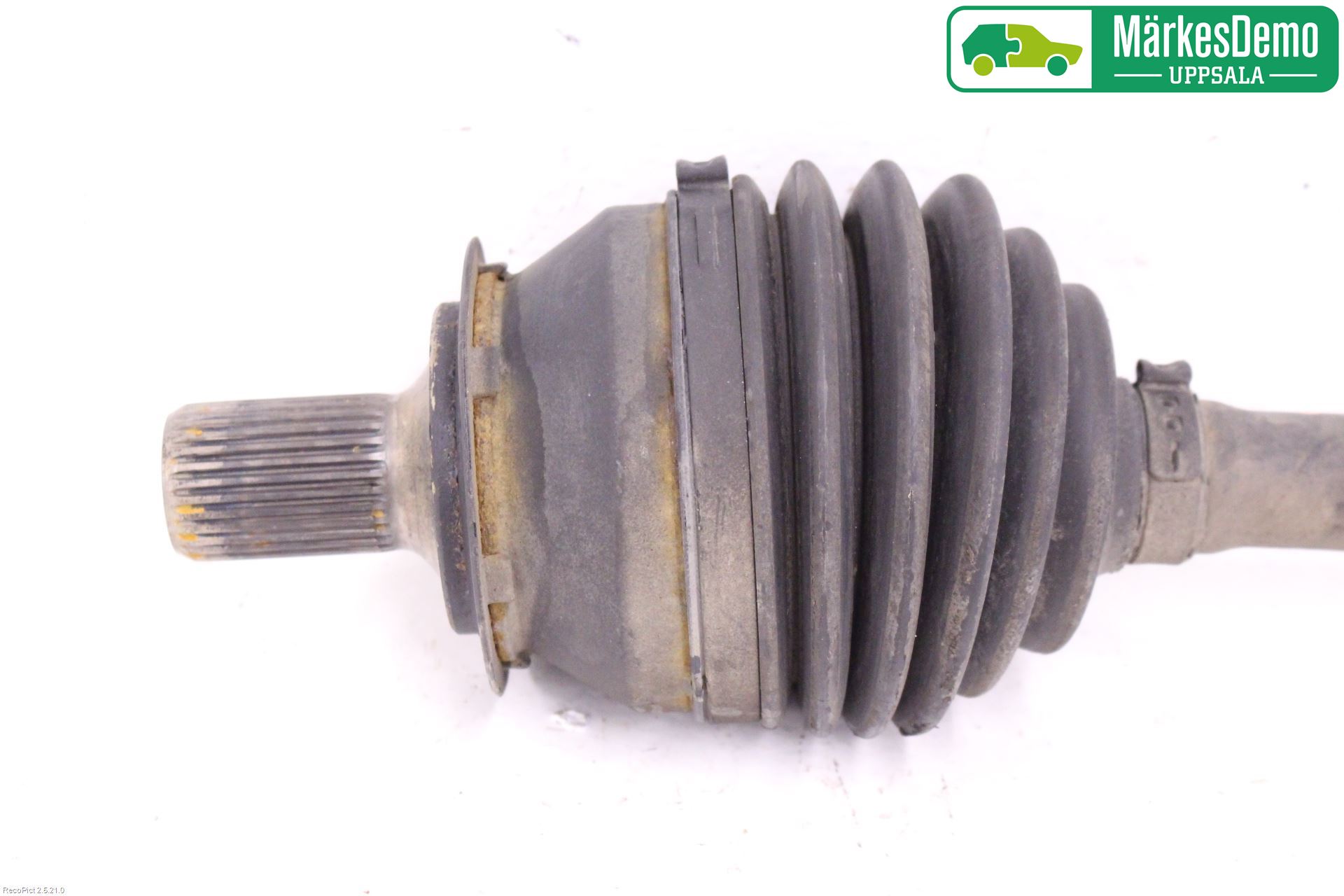 Mercedes-Benz MB CLA-KLASS (C117/X117) 13-19 Drivaxel Fram Vänster