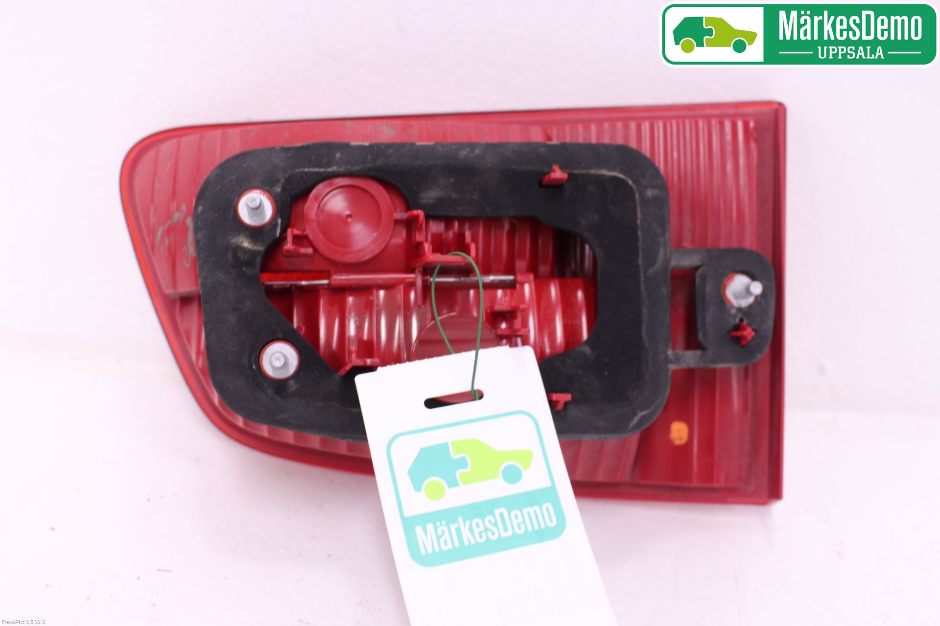 Saab 9-5     06-10 Bakljus Lucka Hö