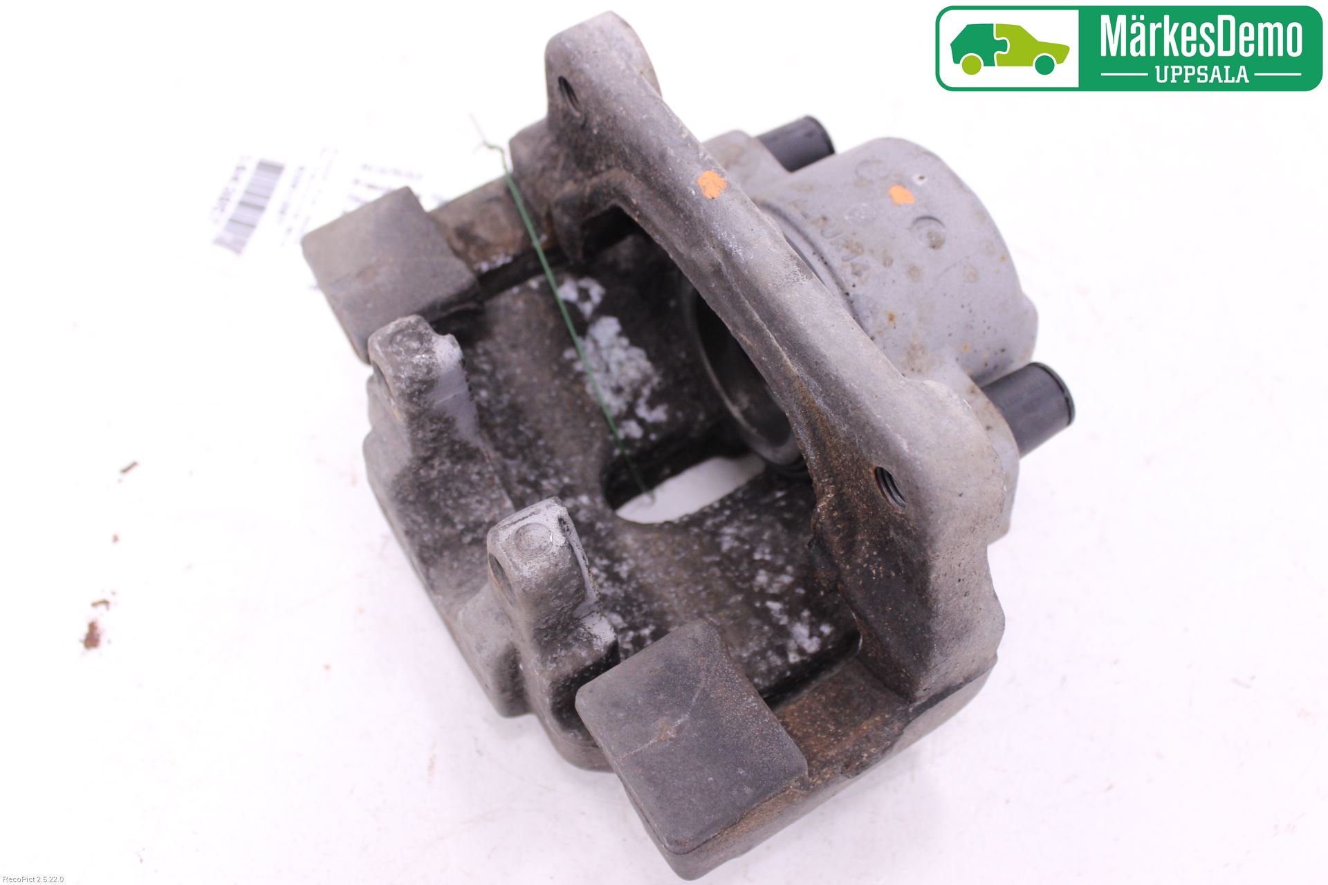 BMW 5 F10/F11/F18 09-17 Bromsok Fram Vänster