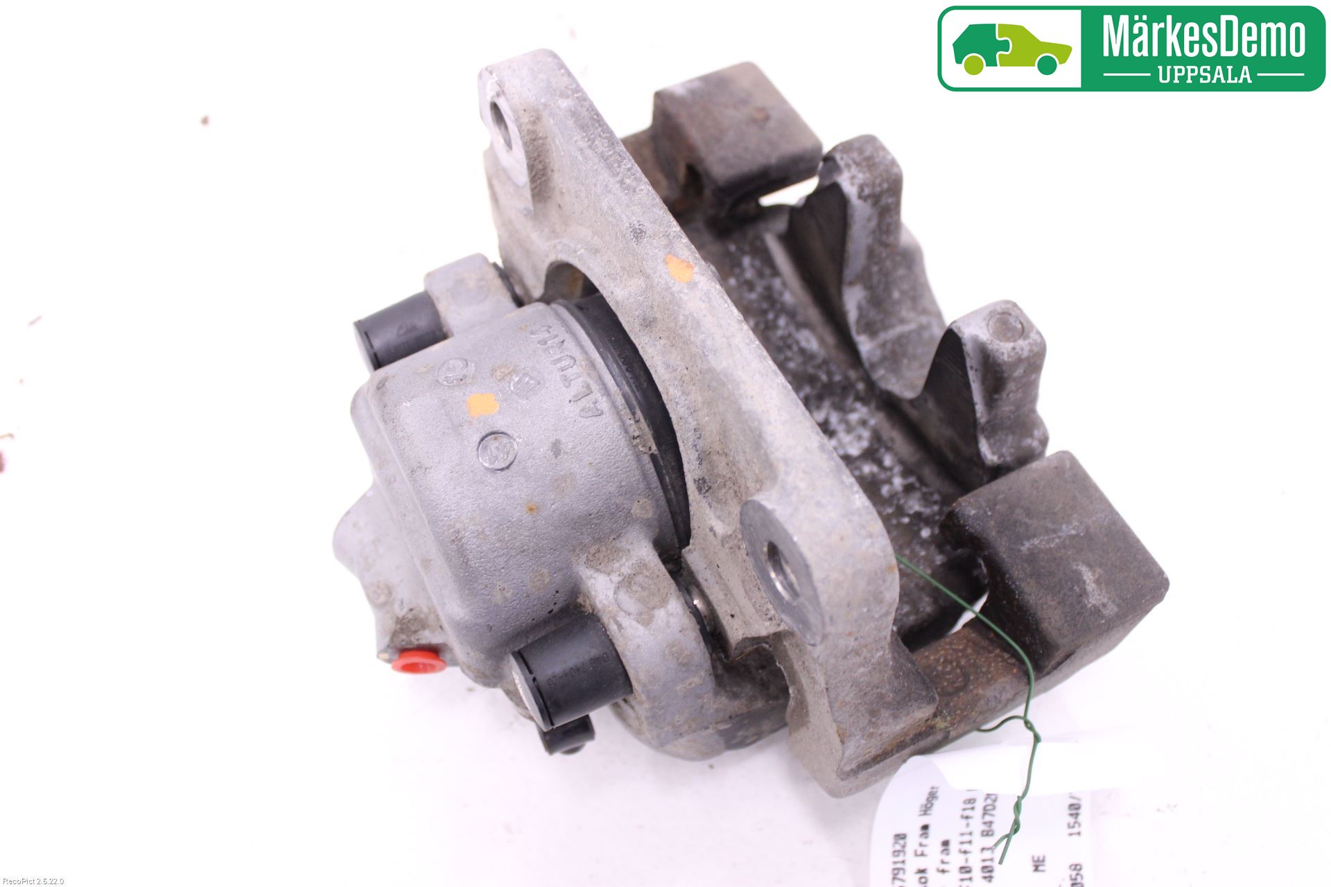 BMW 5 F10/F11/F18 09-17 Bromsok Fram Höger